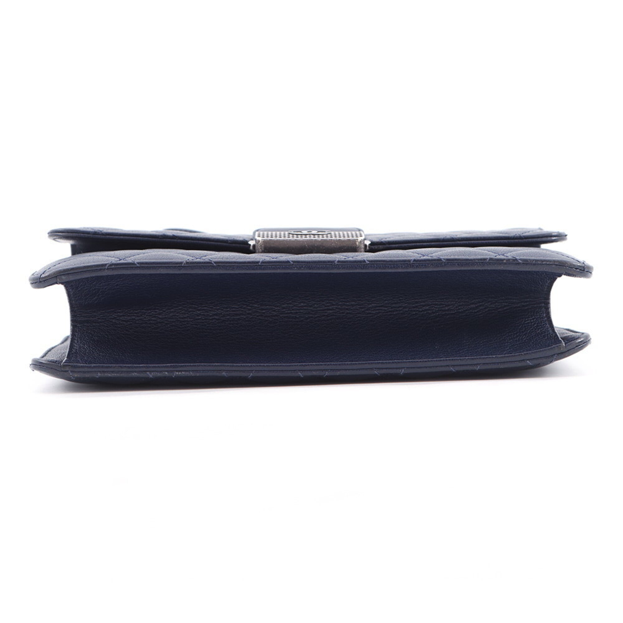 Chanel Navy Leather Handbag Shoulder Bag (Pre-Owned)