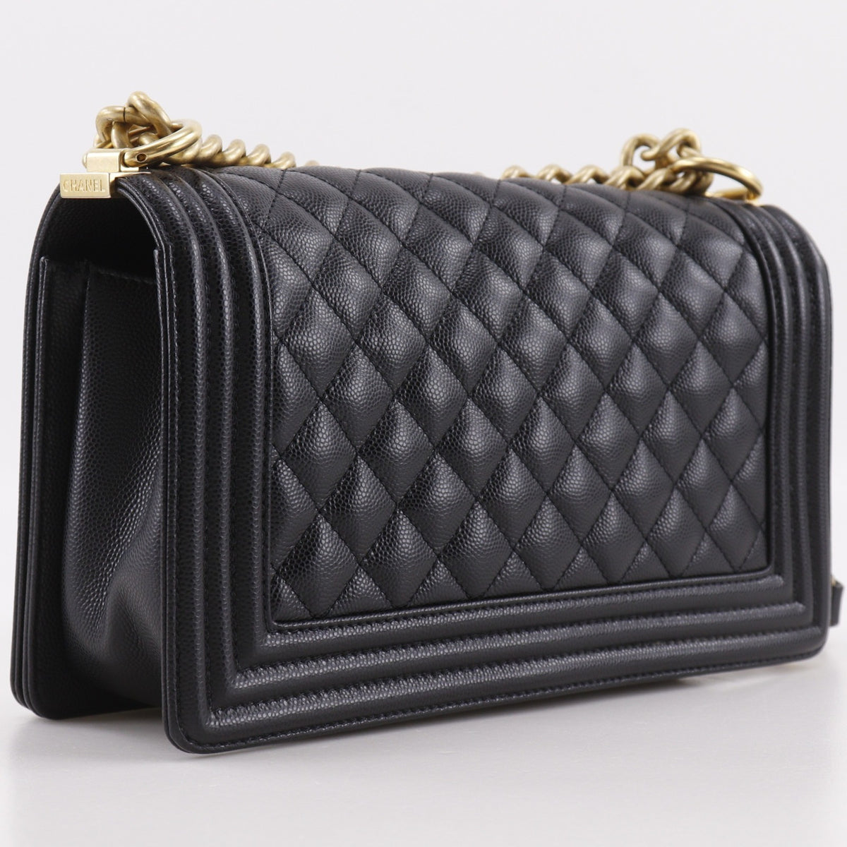 Chanel Black Grained Calfskin Shoulder Bag (Pre-Owned)
