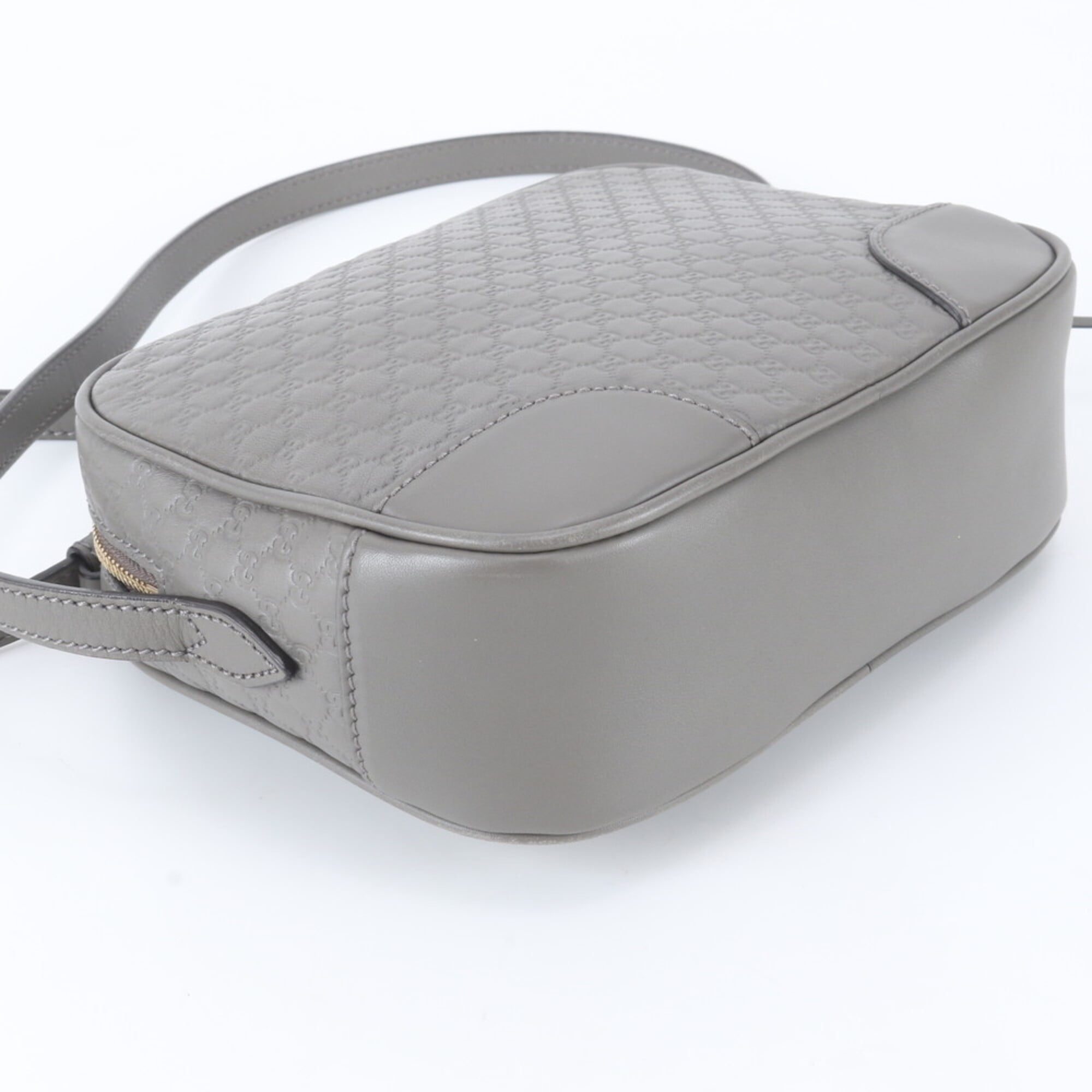Gucci Gray Leather Shoulder Bag (Pre-Owned)