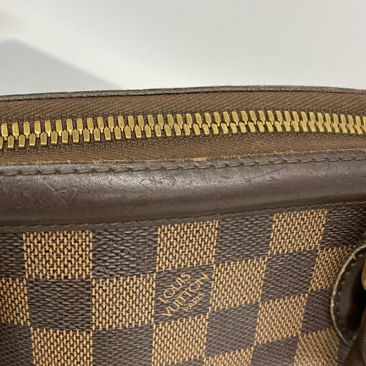 Louis Vuitton Ebene Handbag (Pre-Owned)