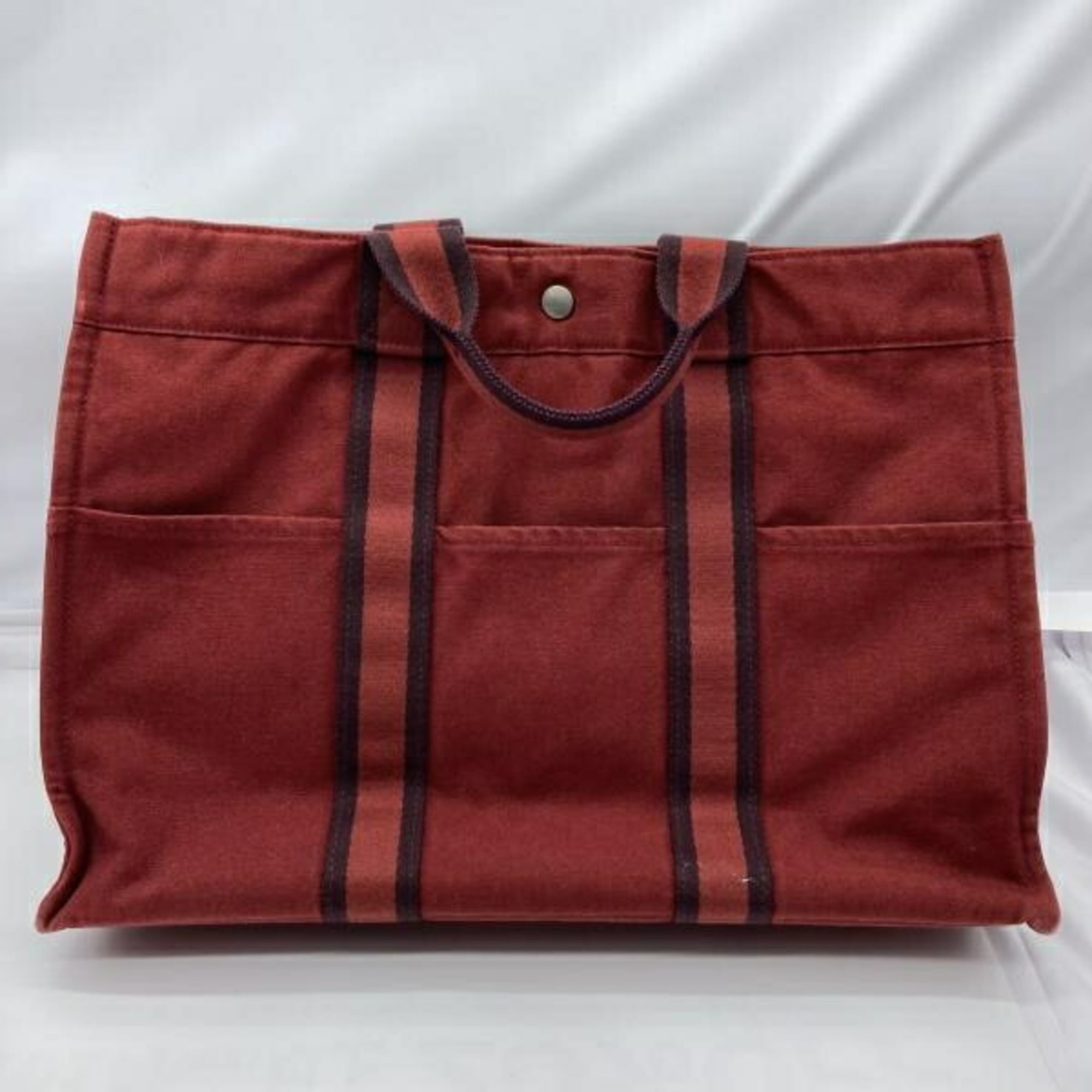 Hermes Fourre Tout Red Color Tote Bag (Pre-Owned)