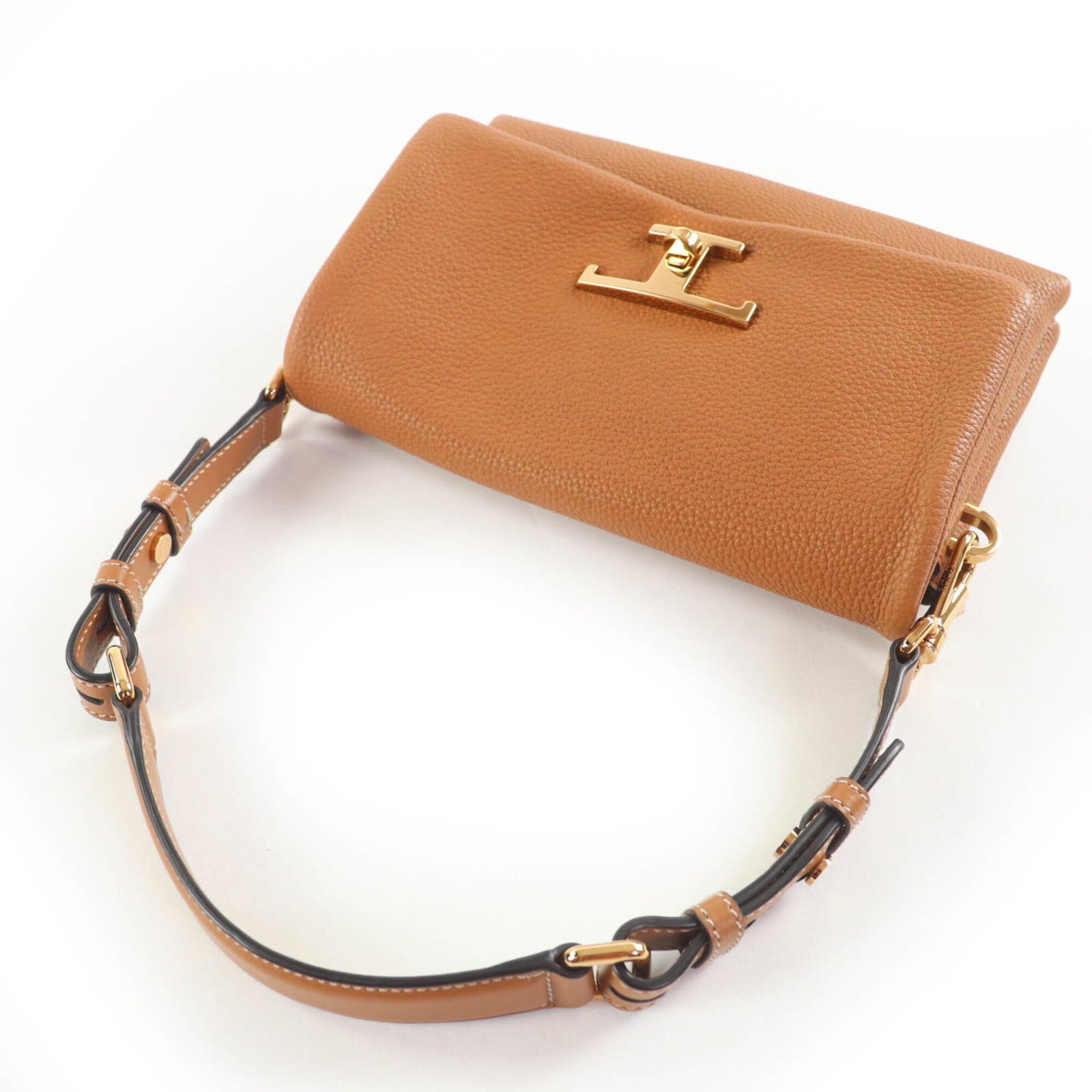 Tod's Brown Leather Shoulder Bag (Pre-Owned)