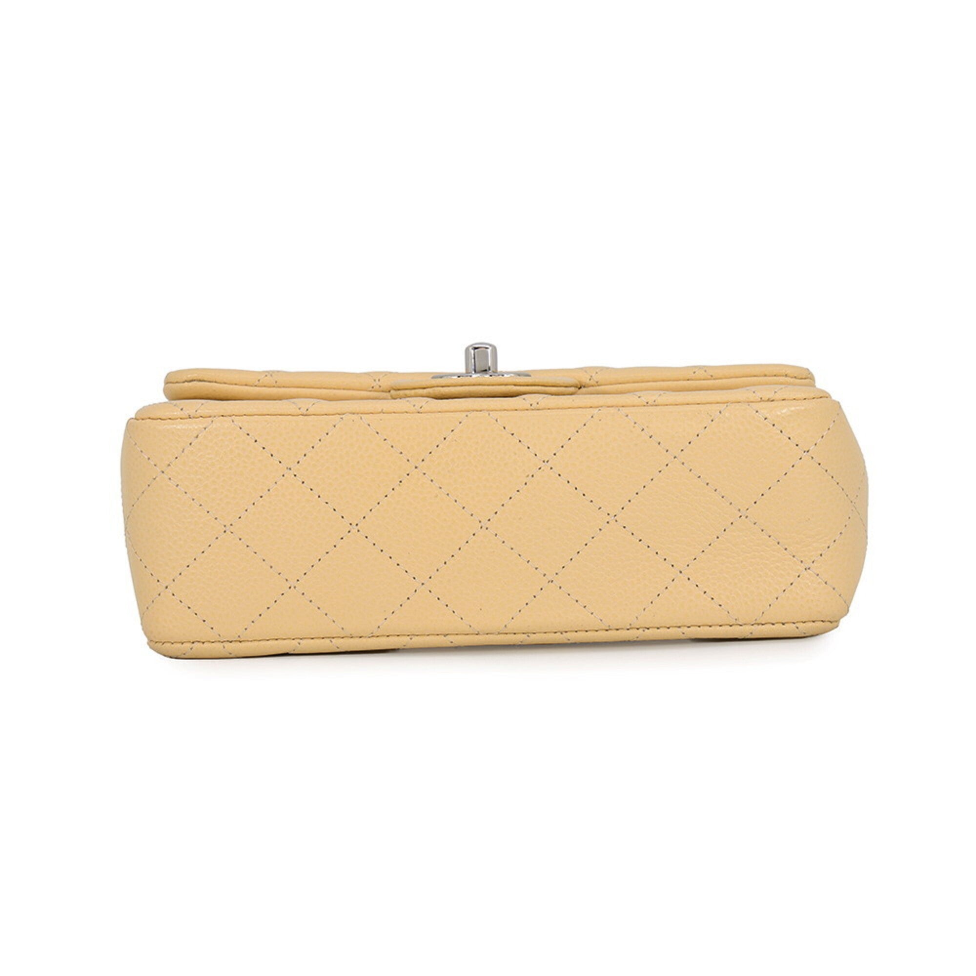 Chanel Matelasse Beige Grained Calfskin Handbag Shoulder Bag (Pre-Owned)