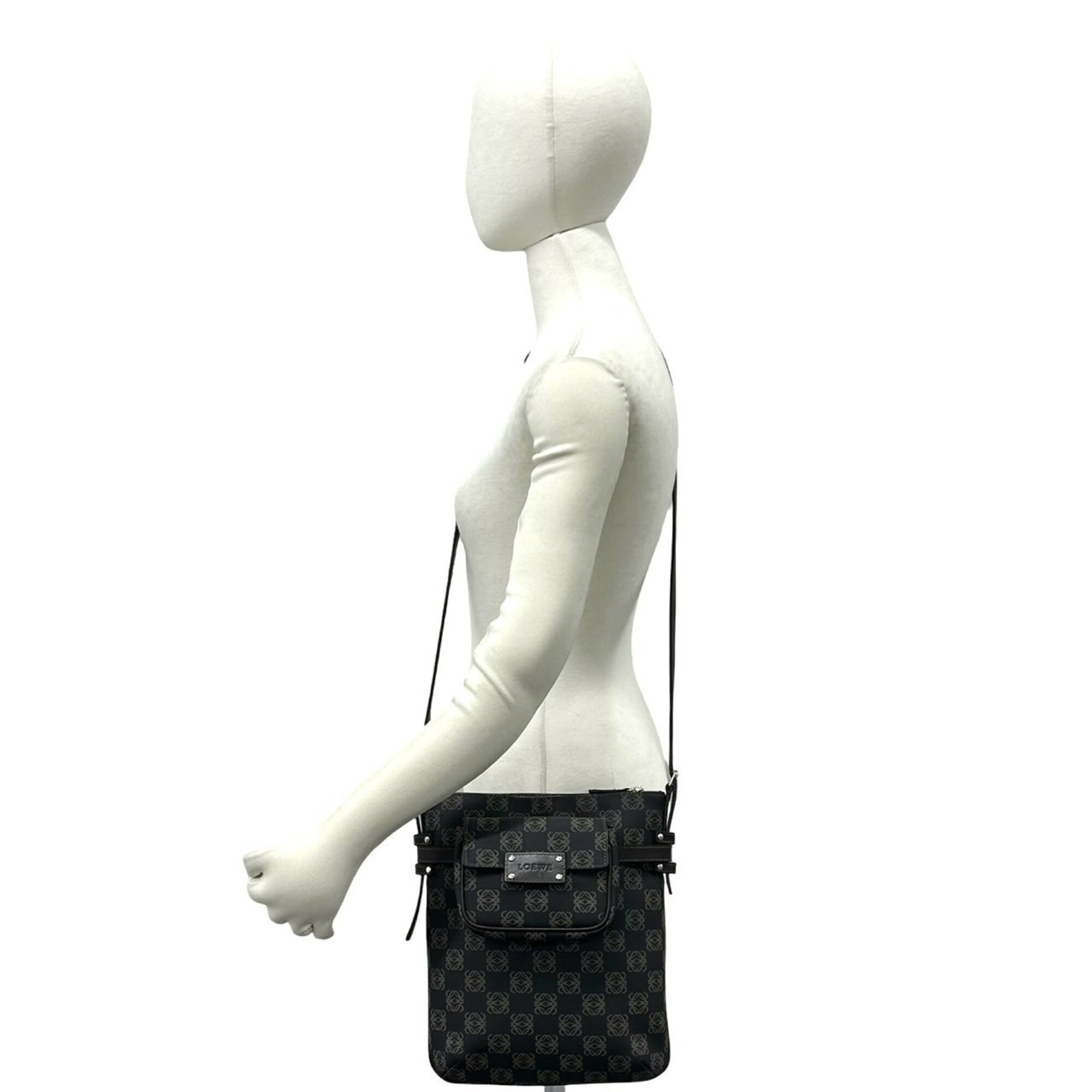 Loewe Brown Pvc Leather Pochette Shoulder Bag (Pre-Owned)