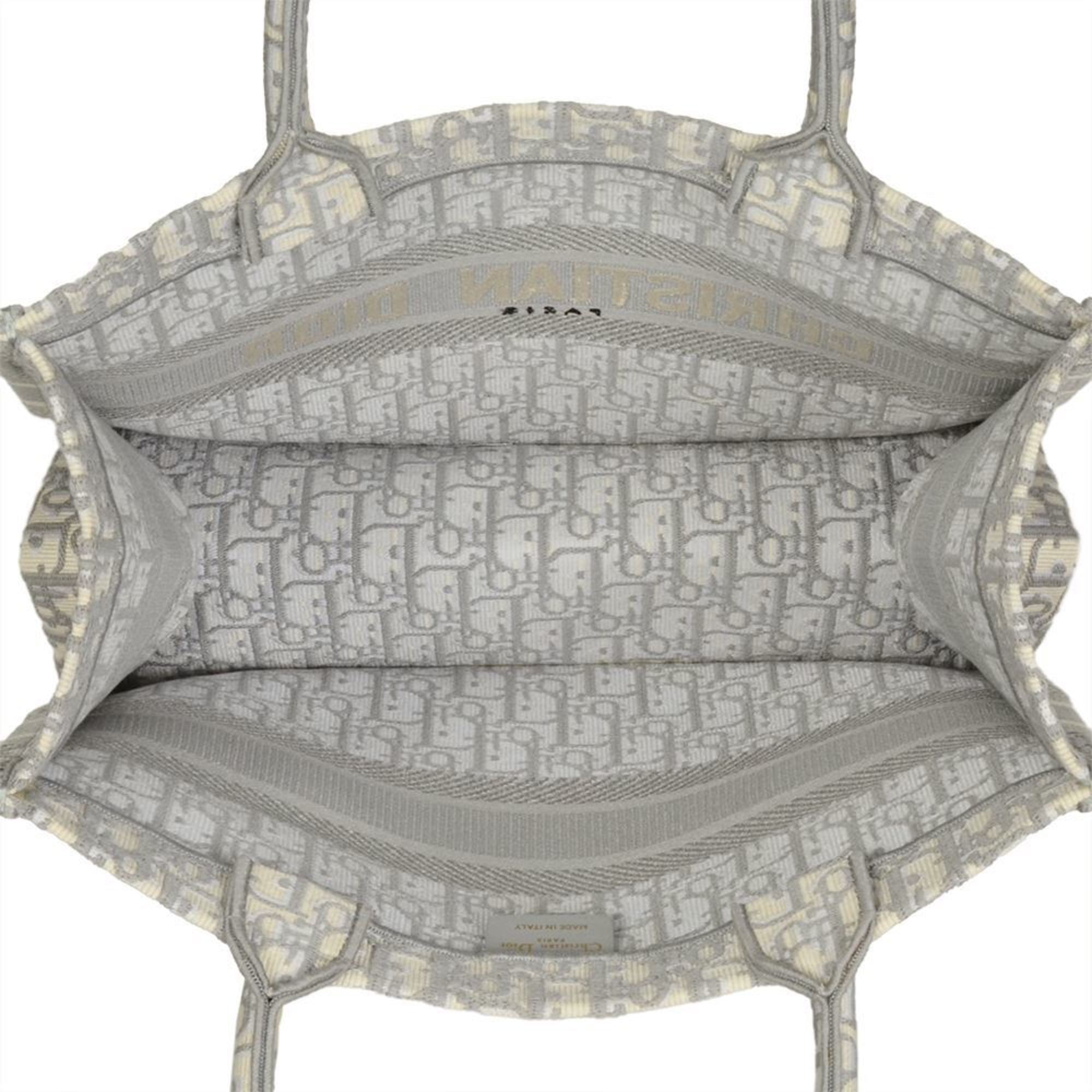 Christian Dior Gray Canvas Tote Bag (Pre-Owned)