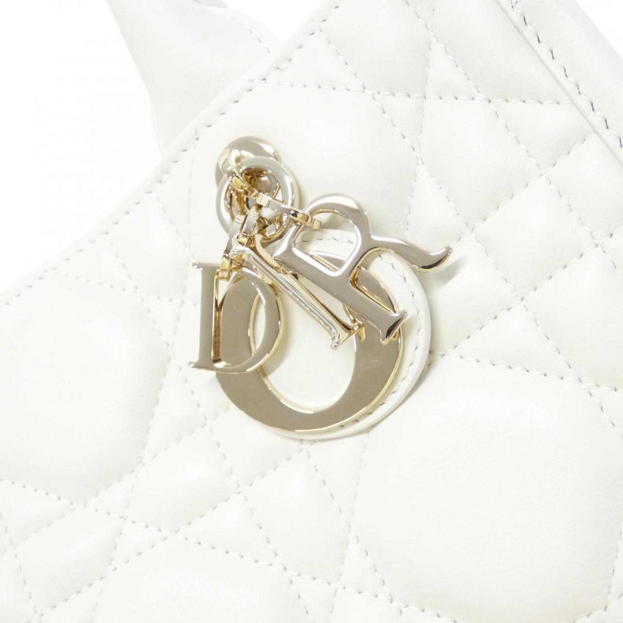 Christian Dior White Leather Handbag (Pre-Owned)