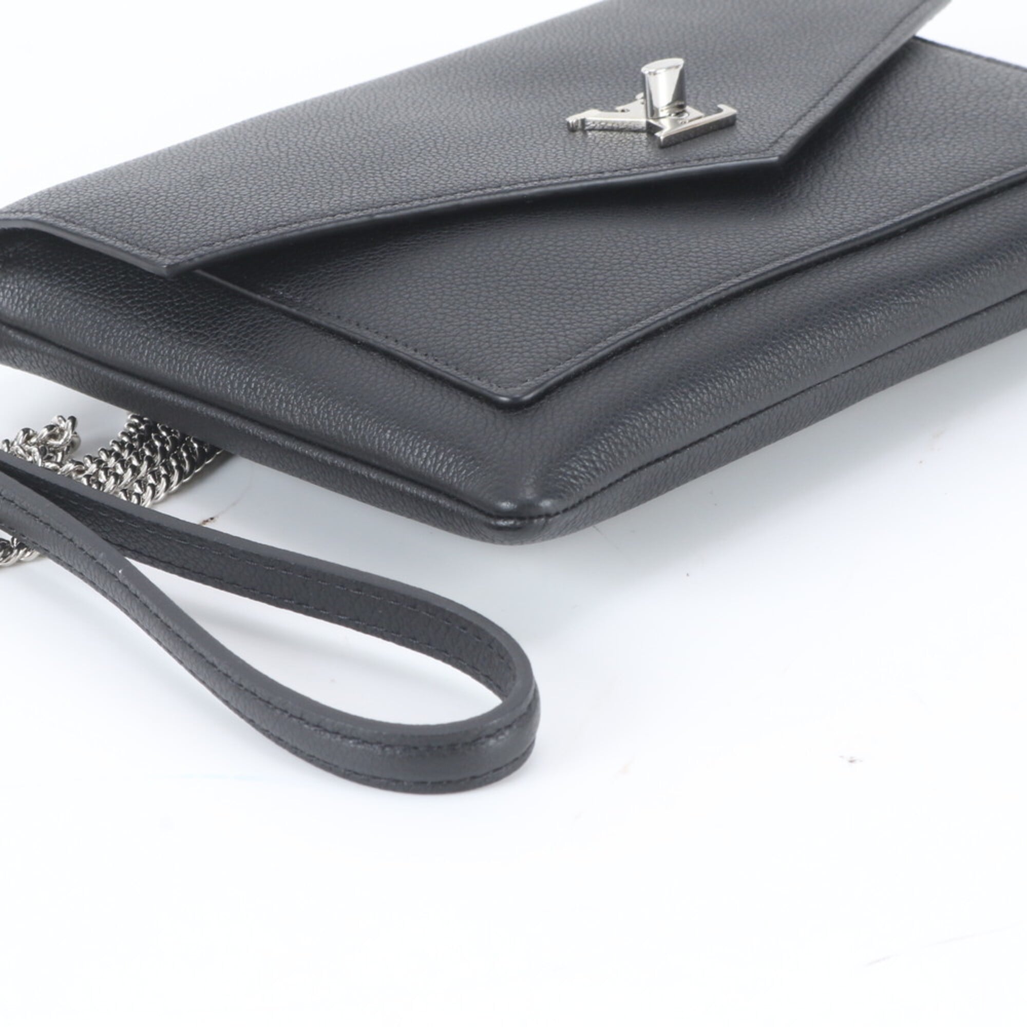 Louis Vuitton Noir Leather Clutch Bag Pochette Shoulder Bag (Pre-Owned)