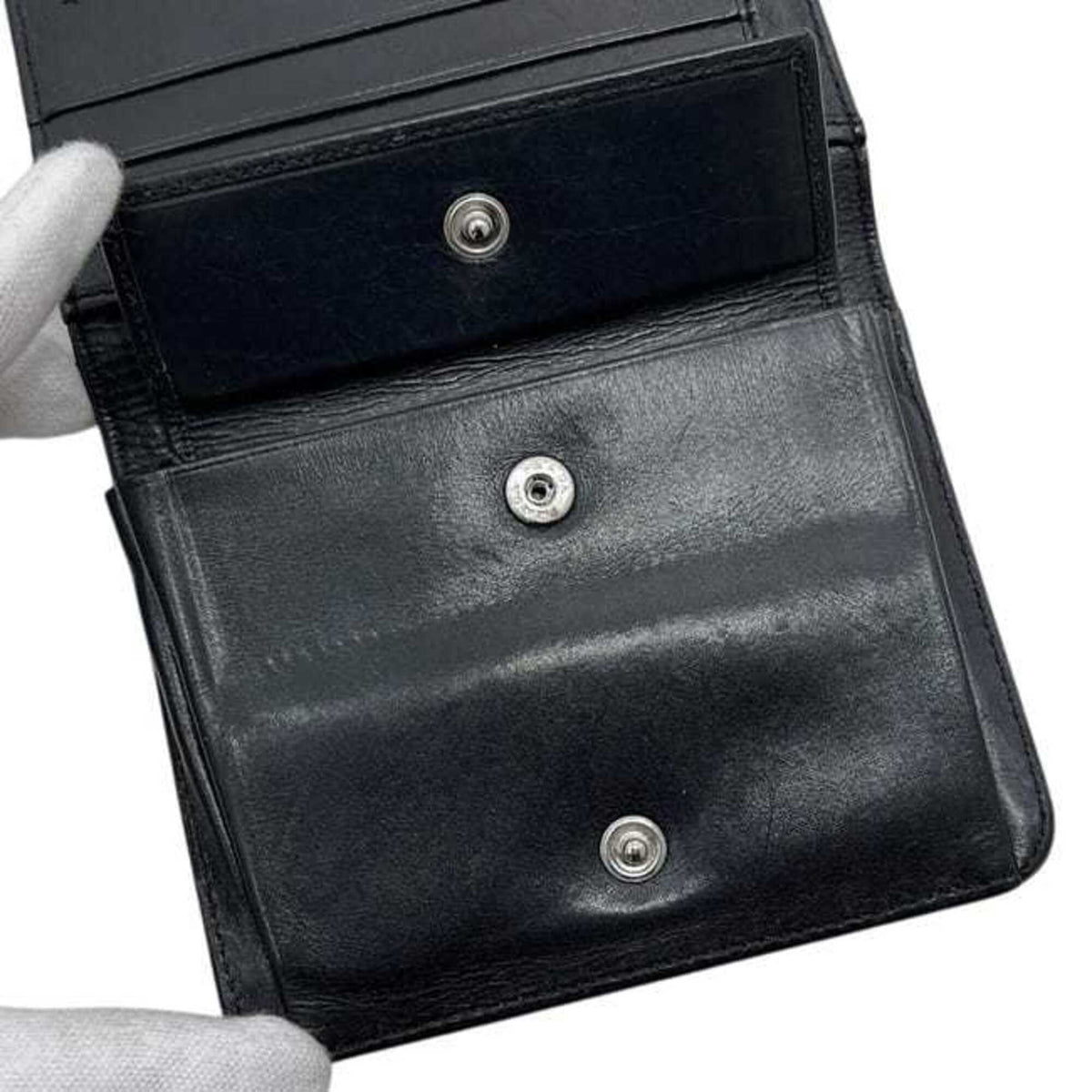 Prada Black Nero Patent Leather Wallet (Tri-Fold) (Pre-Owned)