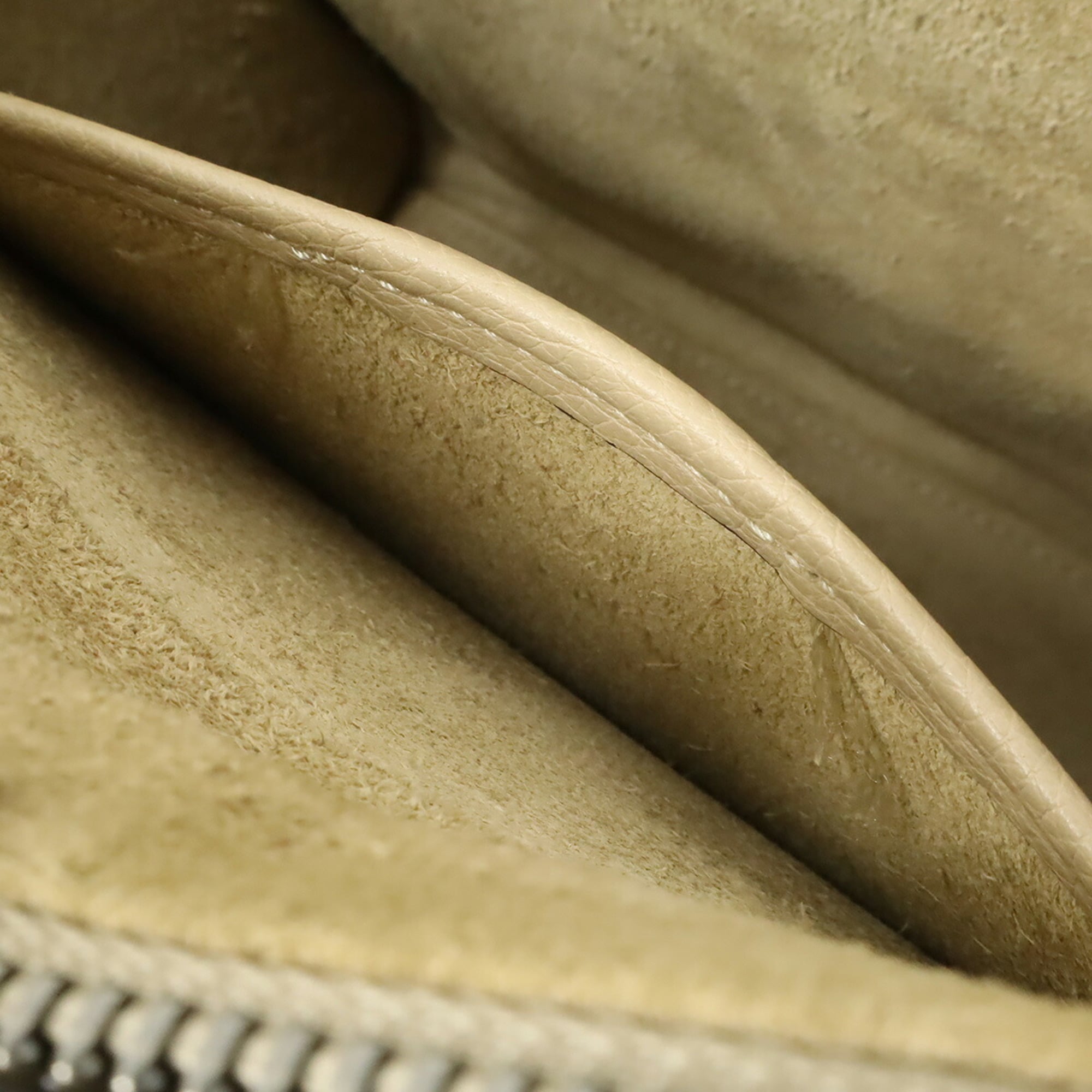 Celine Beige Leather Handbag Shoulder Bag (Pre-Owned)