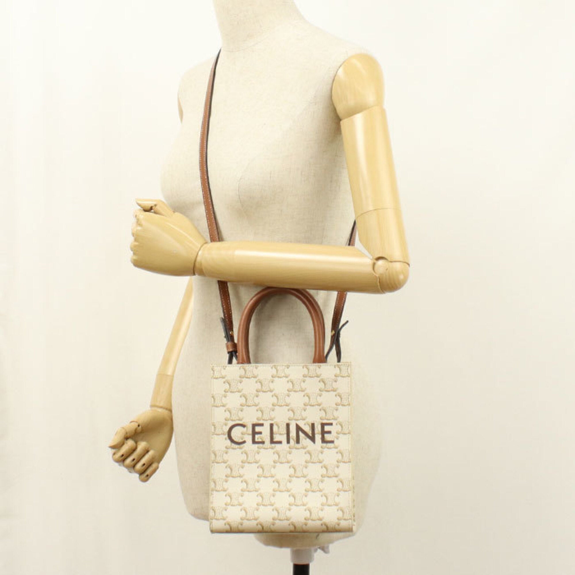 Celine White Pvc Handbag (Pre-Owned)