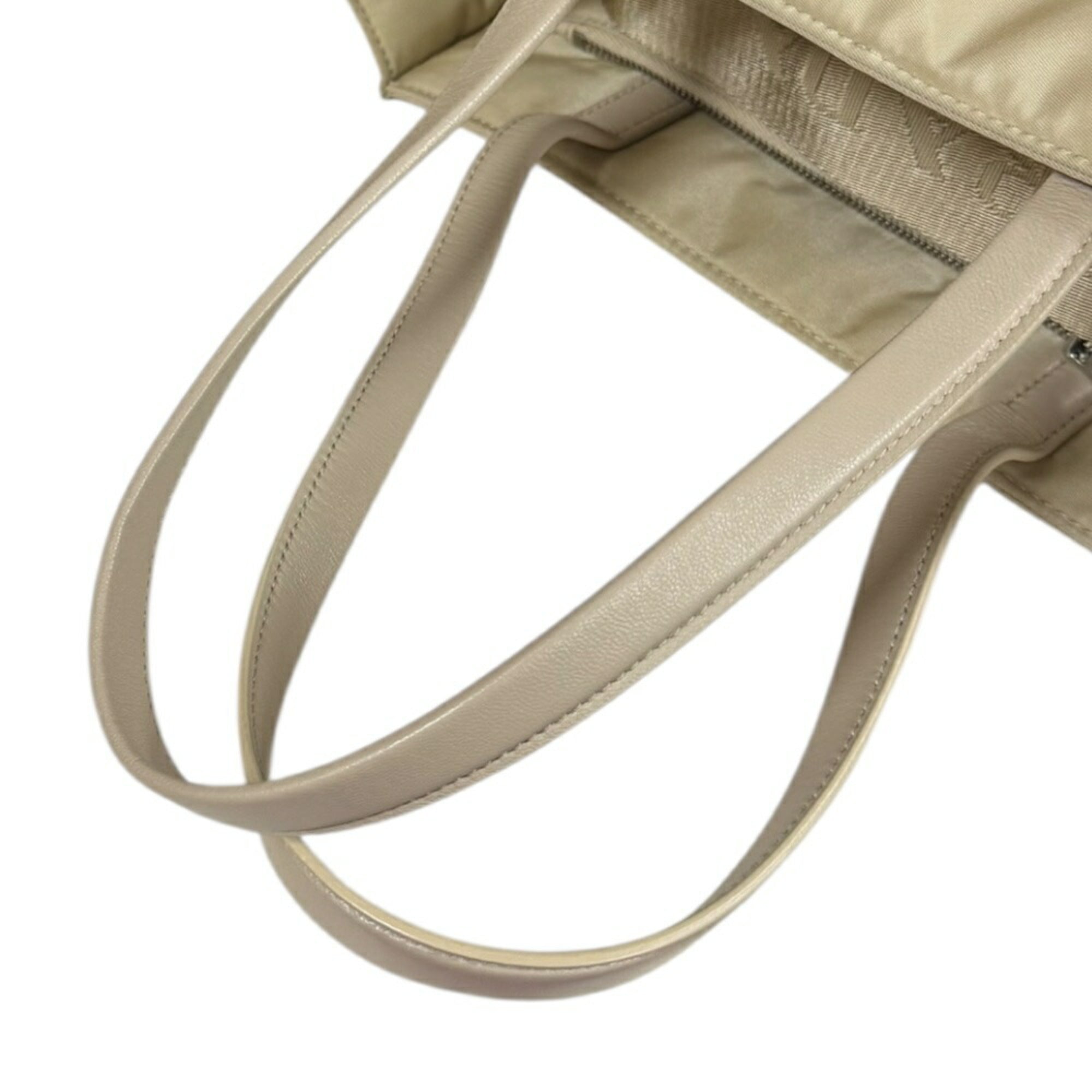 Prada Beige Nylon Shoulder Bag (Pre-Owned)