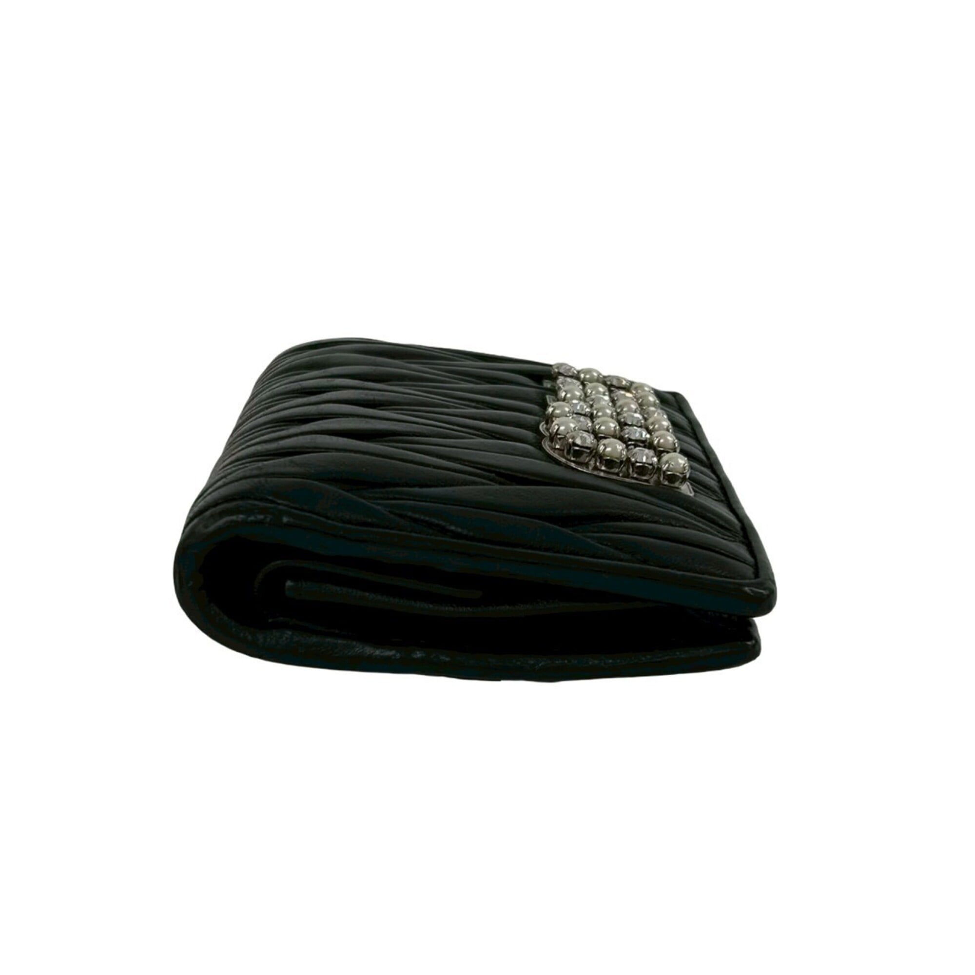 Miu Miu Black Leather Wallet (Bi-Fold) (Pre-Owned)