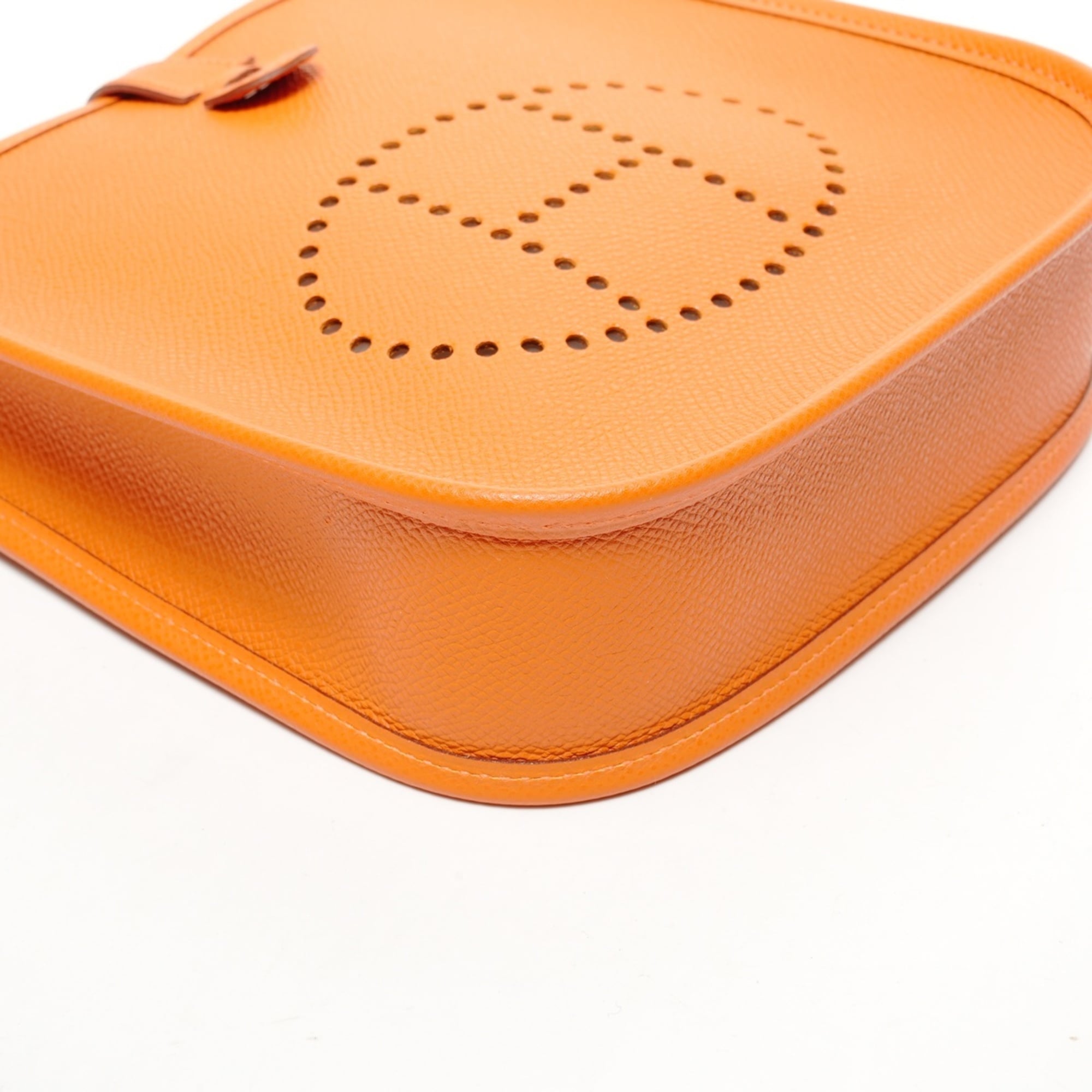 Hermes Orange Shoulder Bag (Pre-Owned)