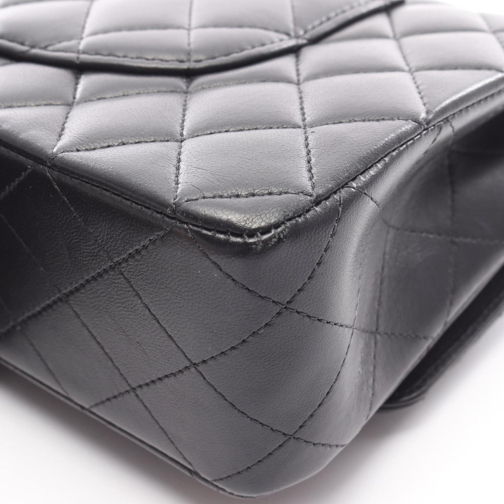 Chanel Black Leather Handbag Shoulder Bag (Pre-Owned)