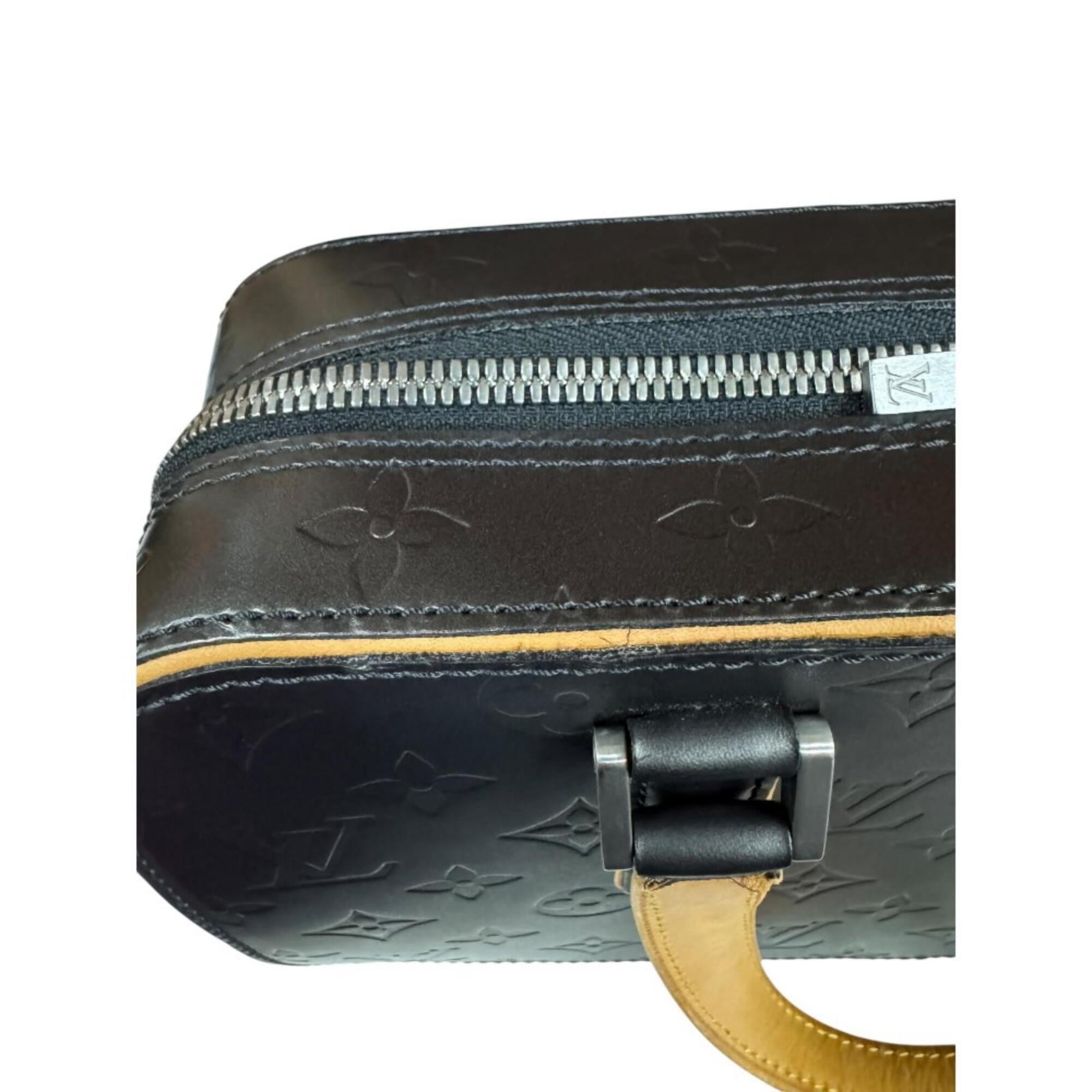 Louis Vuitton Gray Noir Monogram Mat Handbag (Pre-Owned)