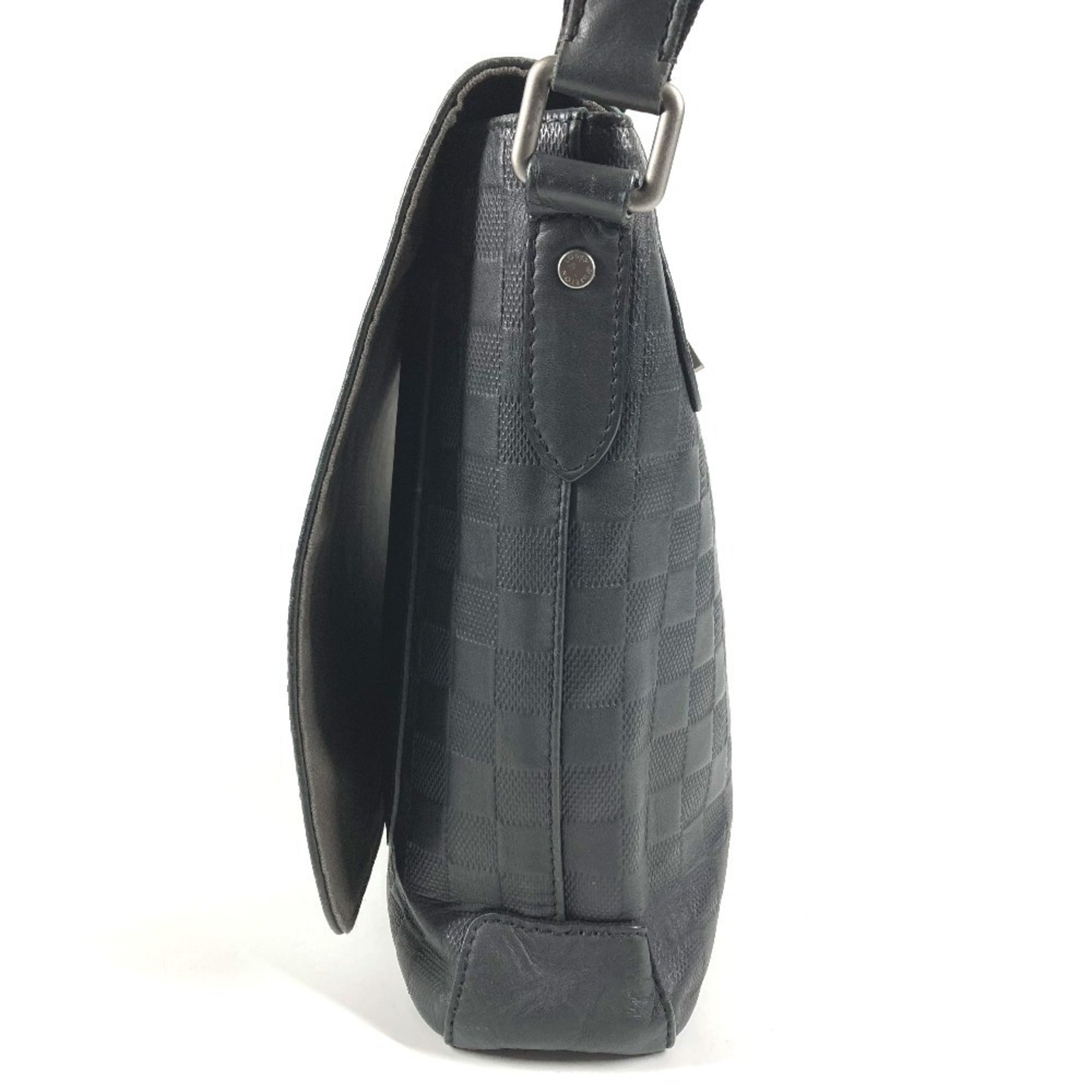 Louis Vuitton Black Onyx Damier Infini Messenger Bag Shoulder Bag (Pre-Owned)