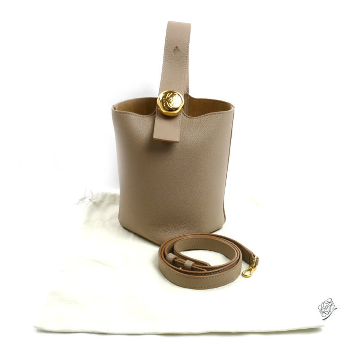 Loewe Sand Shoulder Bag (Pre-Owned)