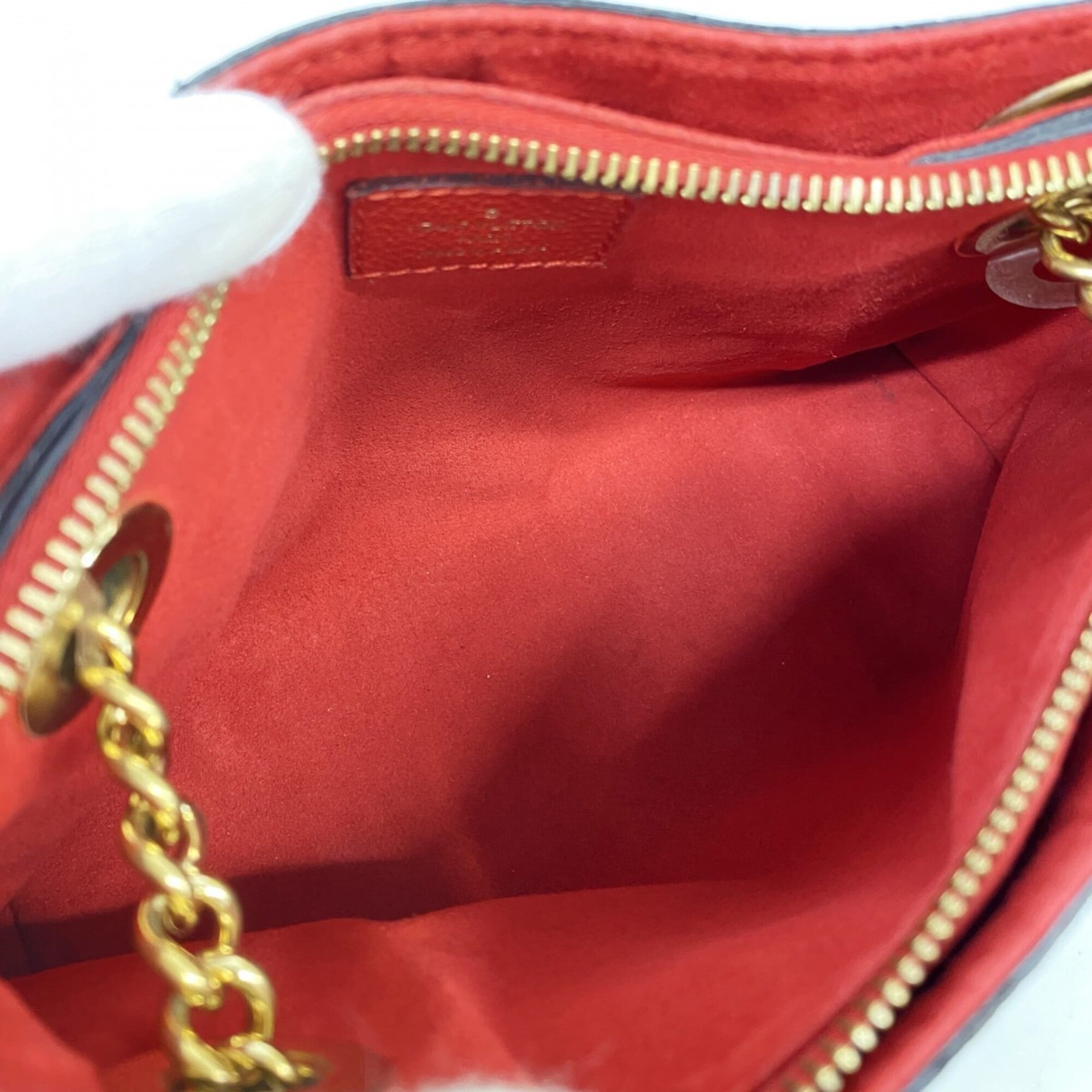 Louis Vuitton Cerise Shoulder Bag (Pre-Owned)
