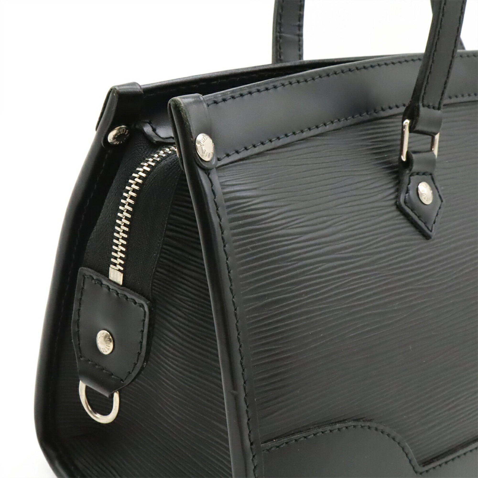 Louis Vuitton Noir Epi Leather Shoulder Bag (Pre-Owned)