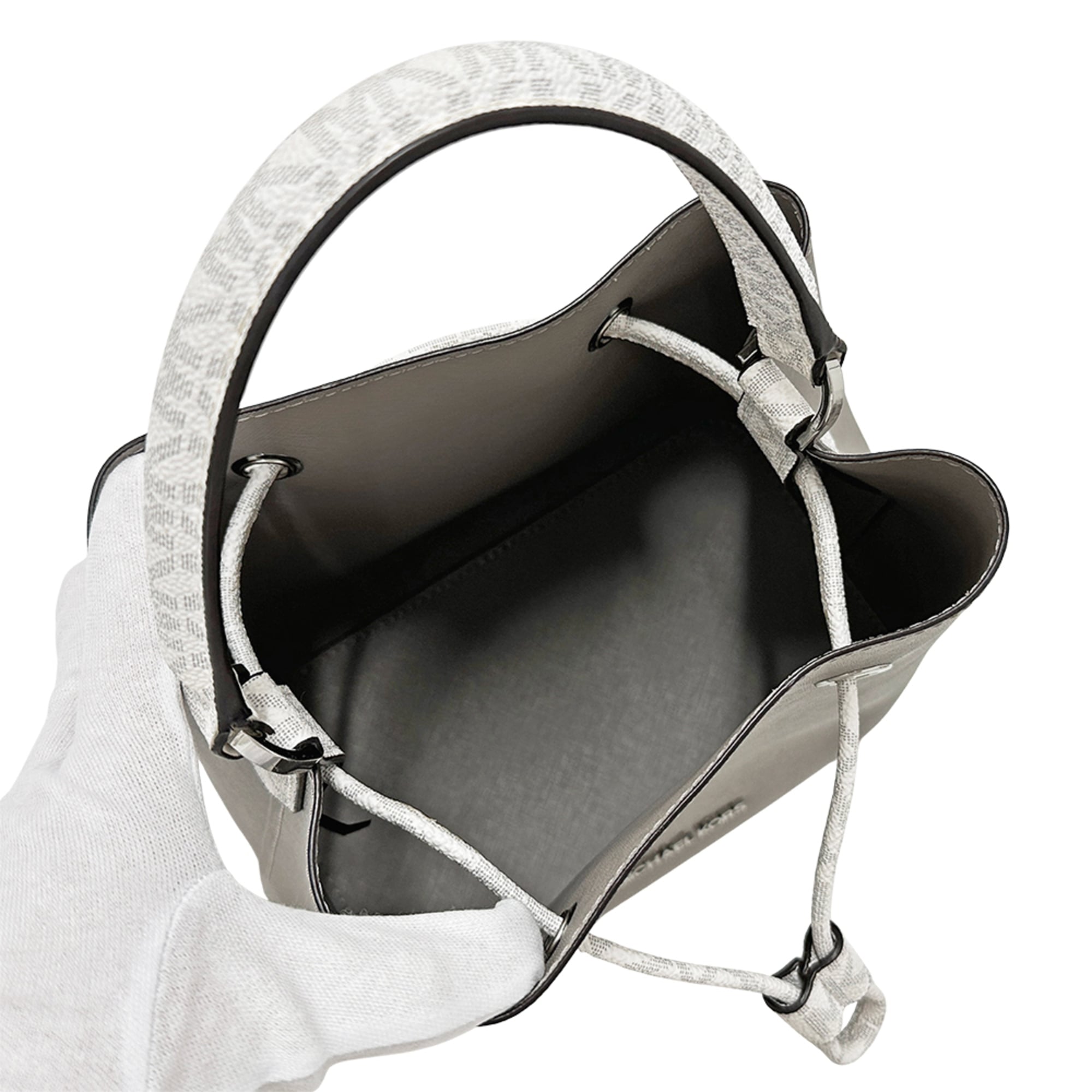 Michael Kors Gray White Leather Handbag Shoulder Bag (Pre-Owned)