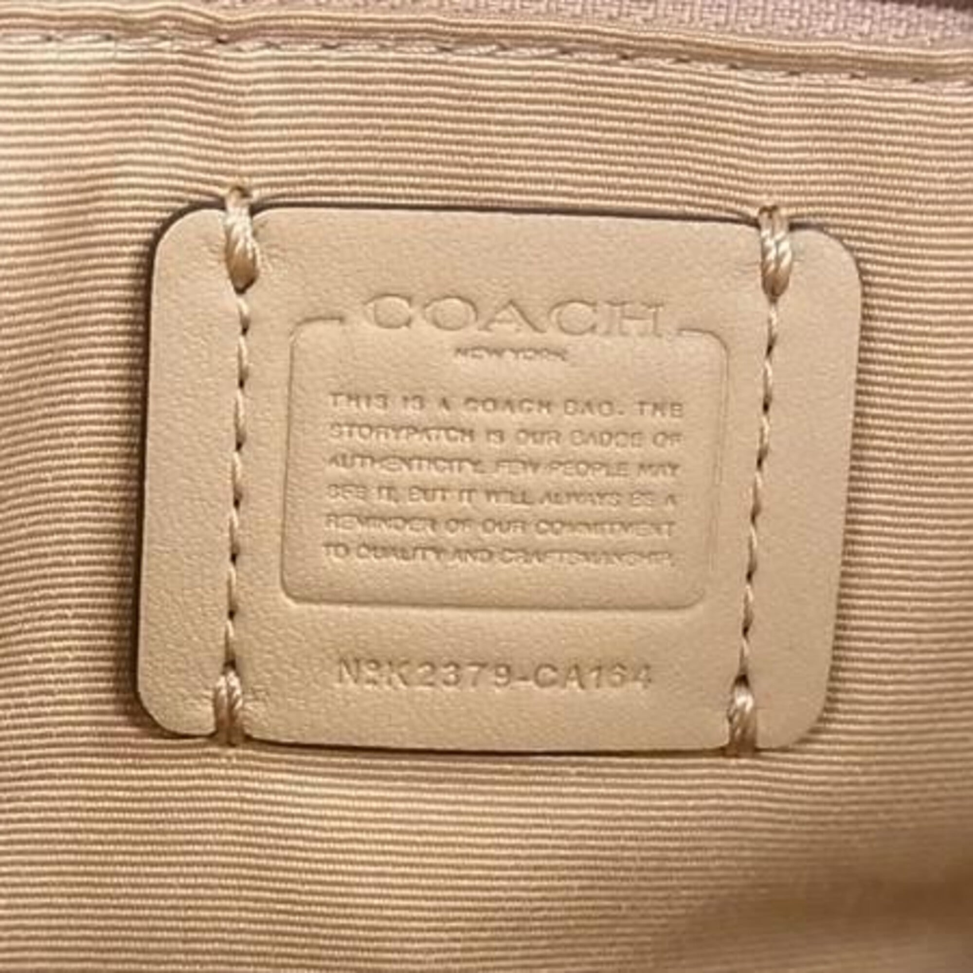 Coach White Leather Handbag Shoulder Bag (Pre-Owned)