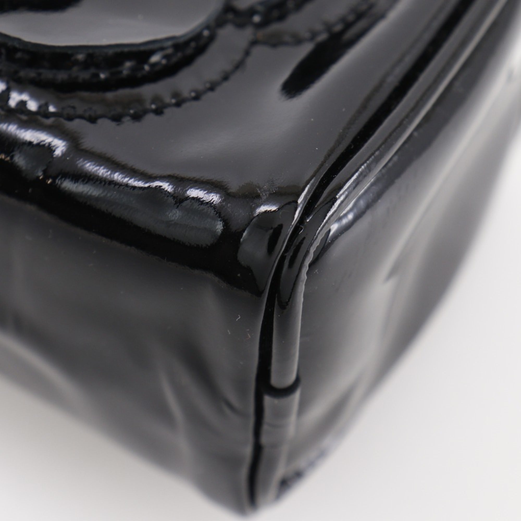 Chanel Black Leather Pouch (Pre-Owned)