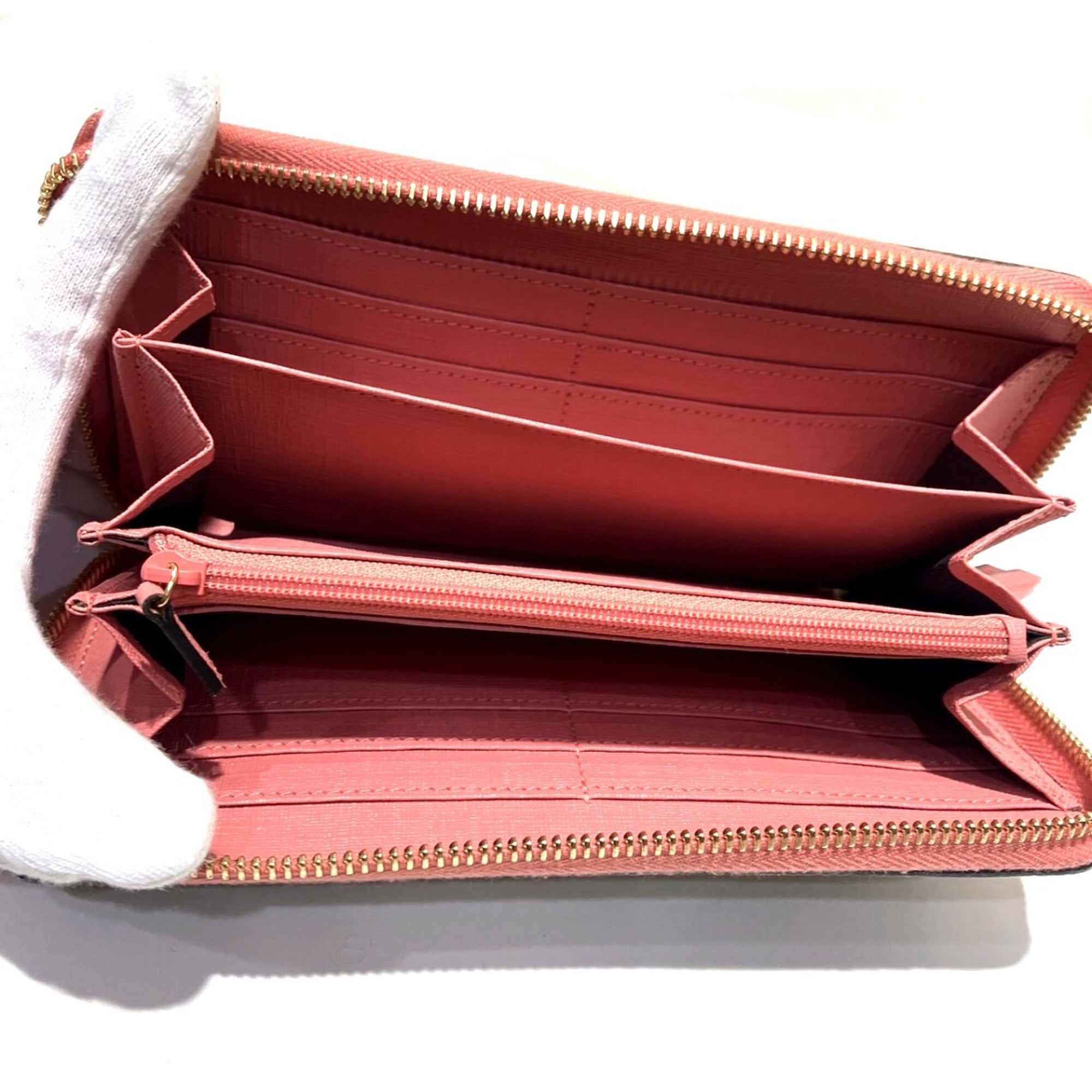 Gucci Brown Pink Leather Long Wallet (Bi-Fold) (Pre-Owned)