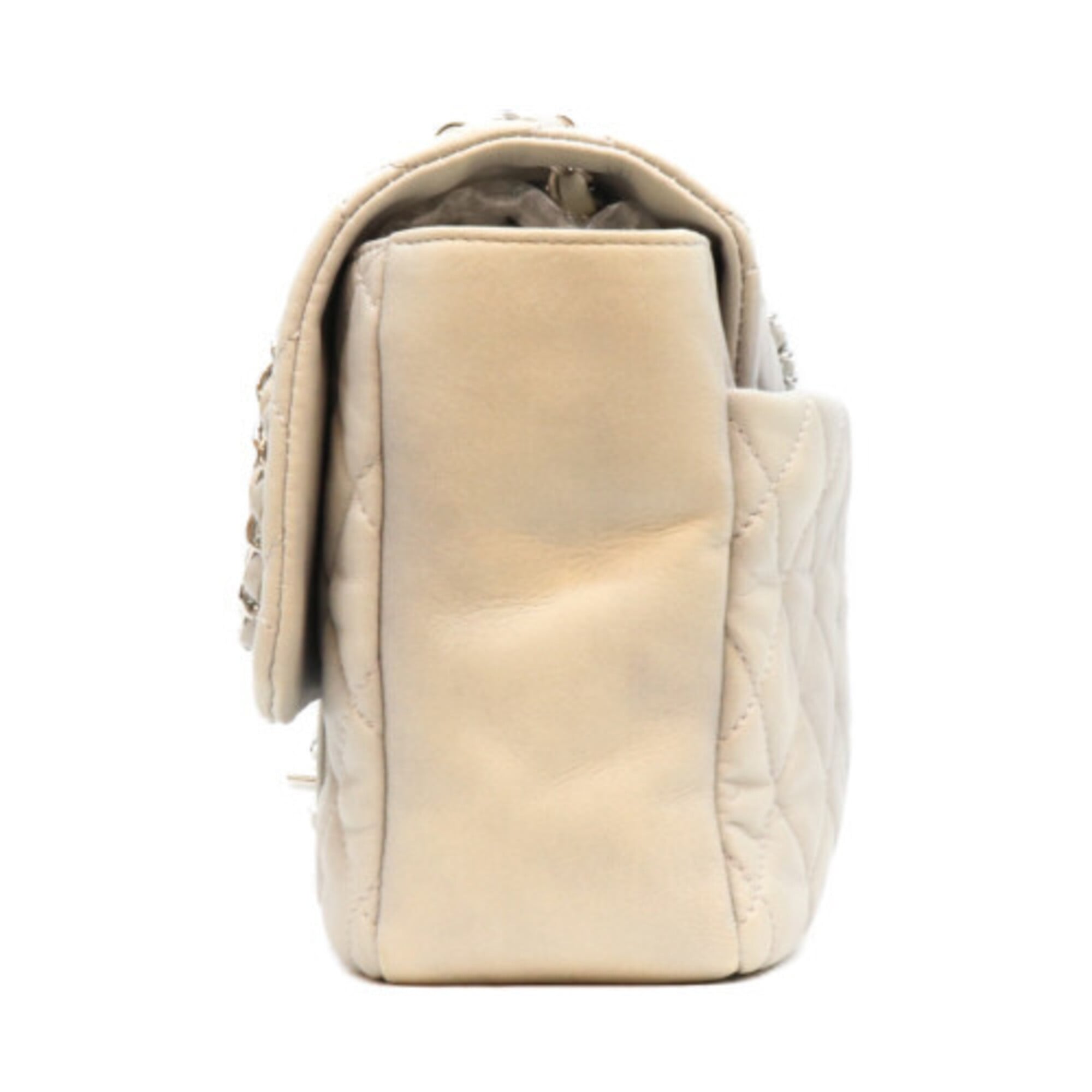 Chanel Gray Leather Shoulder Bag (Pre-Owned)