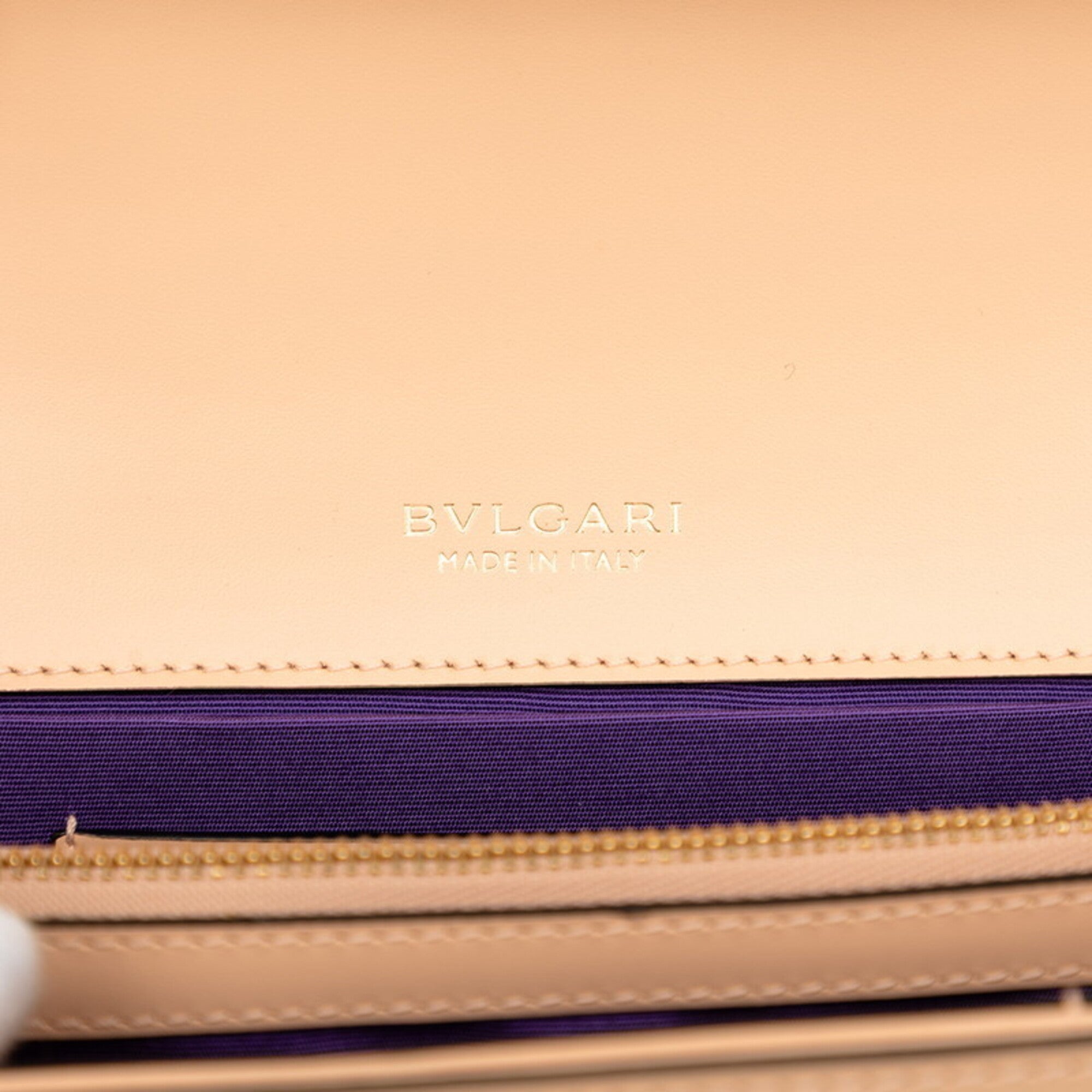 Bvlgari Beige Leather Shoulder Bag (Pre-Owned)