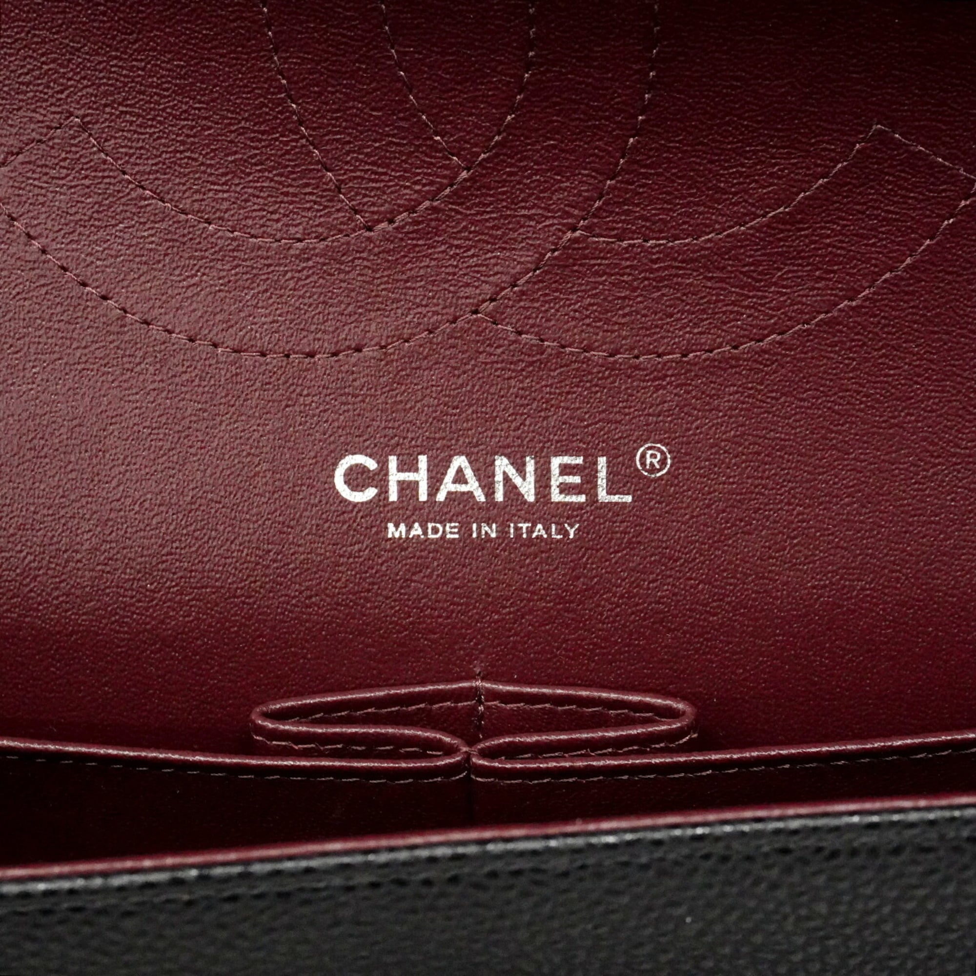 Chanel Black Grained Calfskin Shoulder Bag (Pre-Owned)