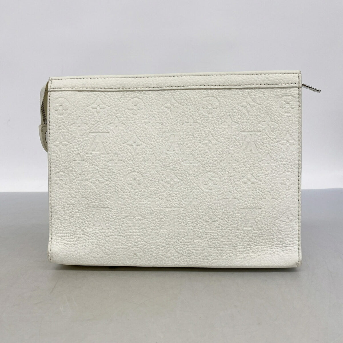 Louis Vuitton Blue White Clutch Bag (Pre-Owned)