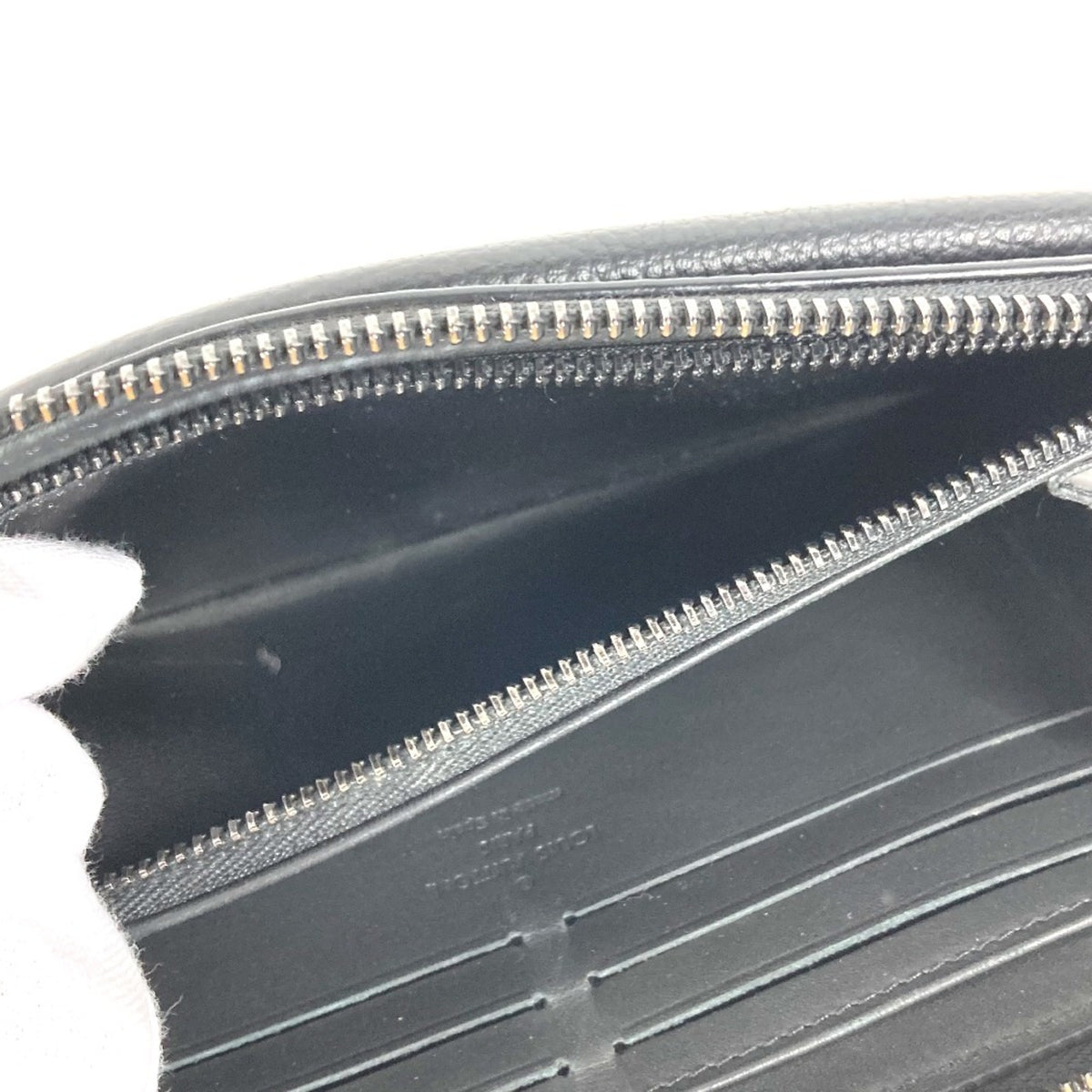 Louis Vuitton Black Noir Leather Long Bill Wallet (Bi-Fold) (Pre-Owned)