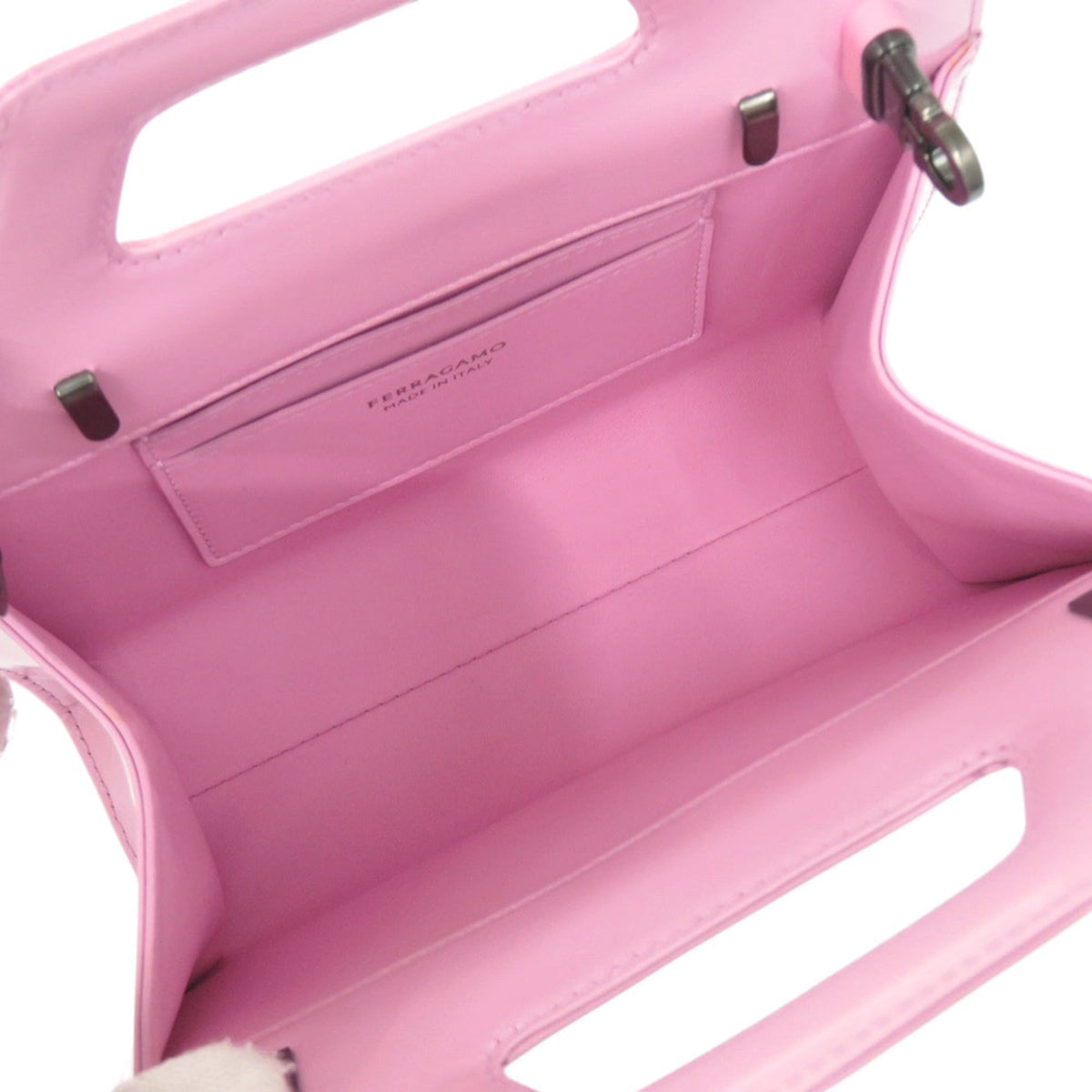 Salvatore Ferragamo Gancini Pink Patent Leather Handbag Shoulder Bag (Pre-Owned)