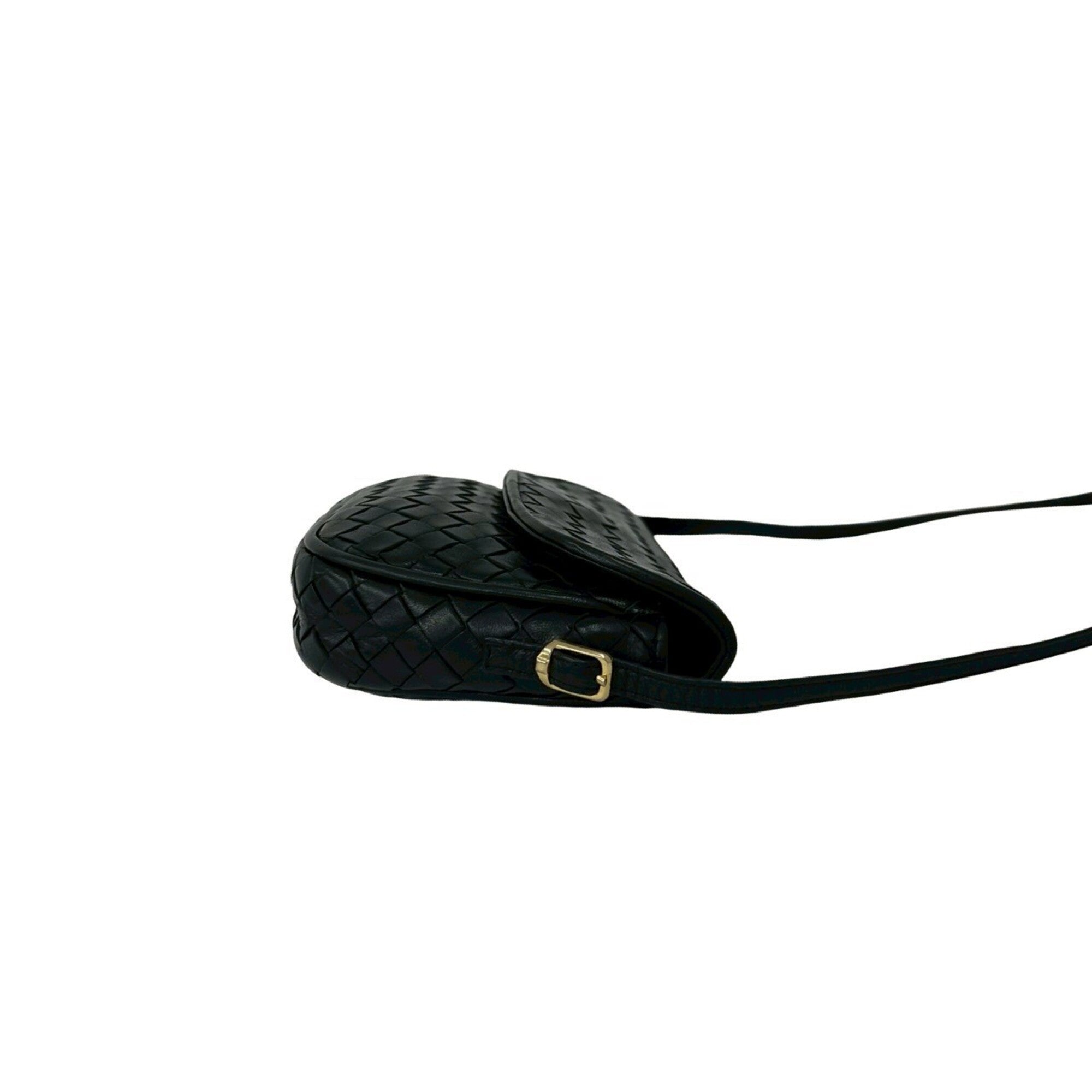 Bottega Veneta Black Leather Pochette Shoulder Bag (Pre-Owned)