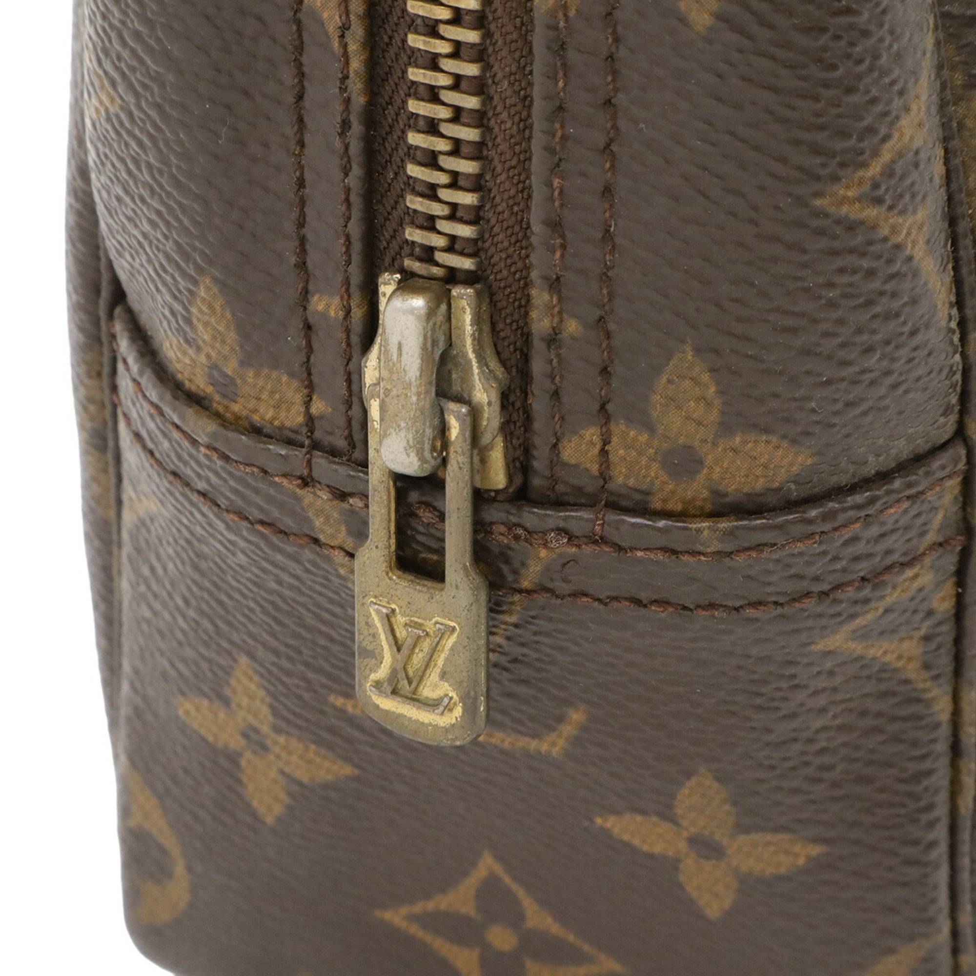 Louis Vuitton Brown Monogram Clutch Bag Pouch (Pre-Owned)