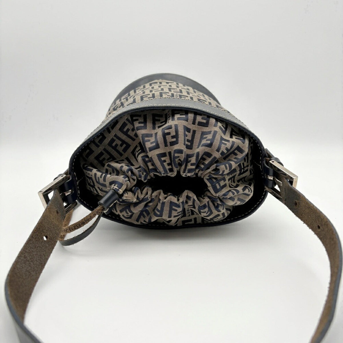 Fendi Zucca Navy Canvas Leather Shoulder Bag (Pre-Owned)