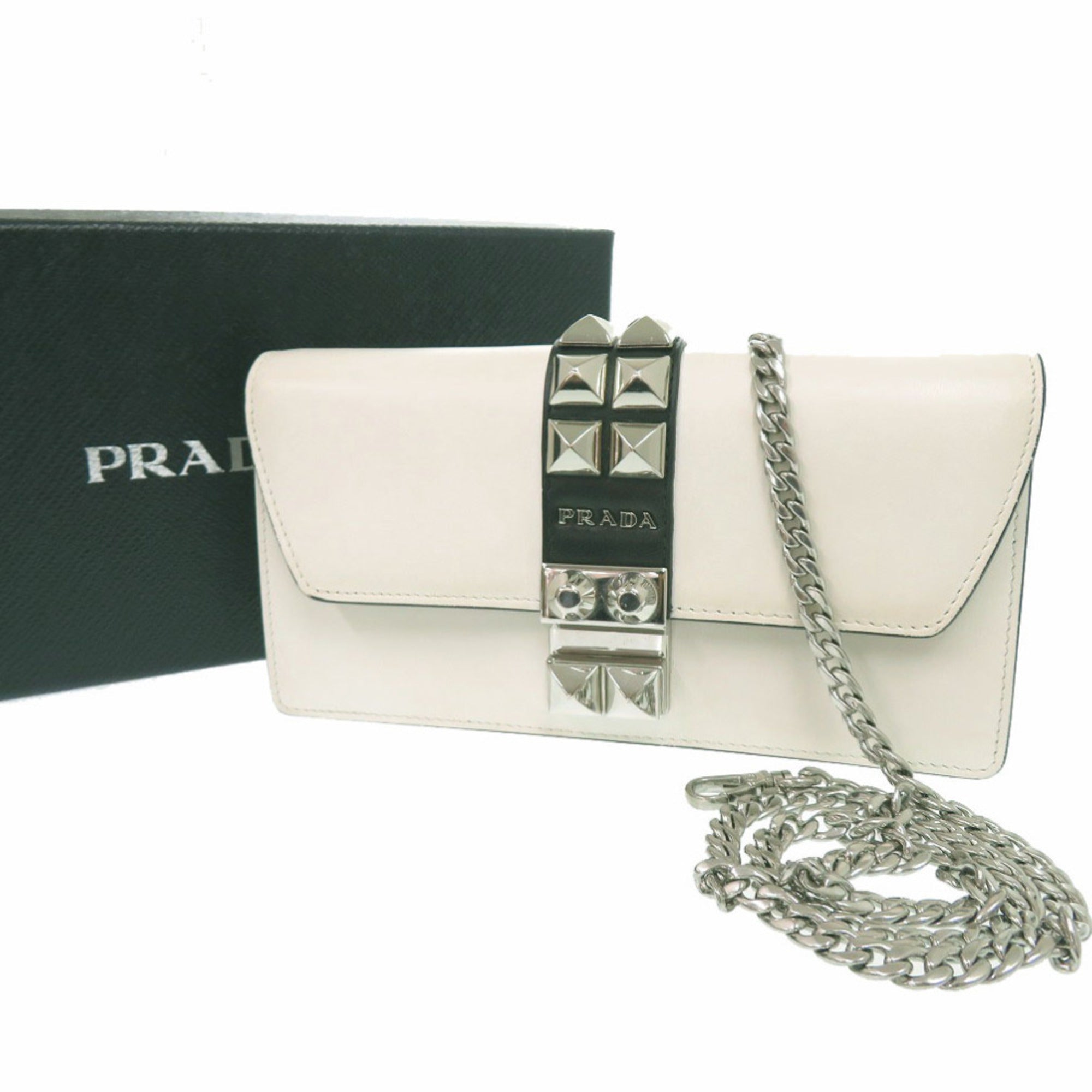 Prada White Leather Chain/Shoulder Wallet (Pre-Owned)