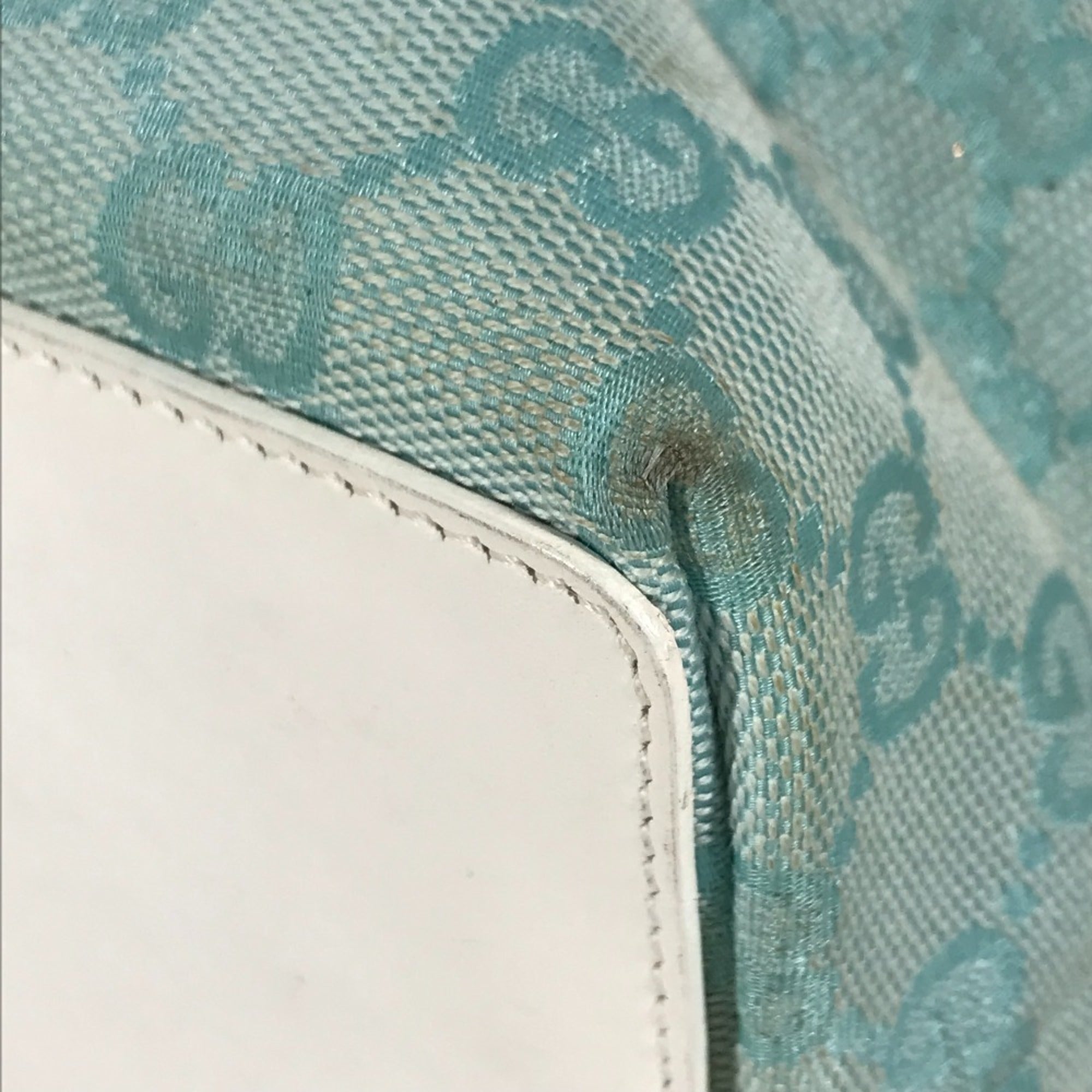 Gucci Blue Other Tote Bag (Pre-Owned)