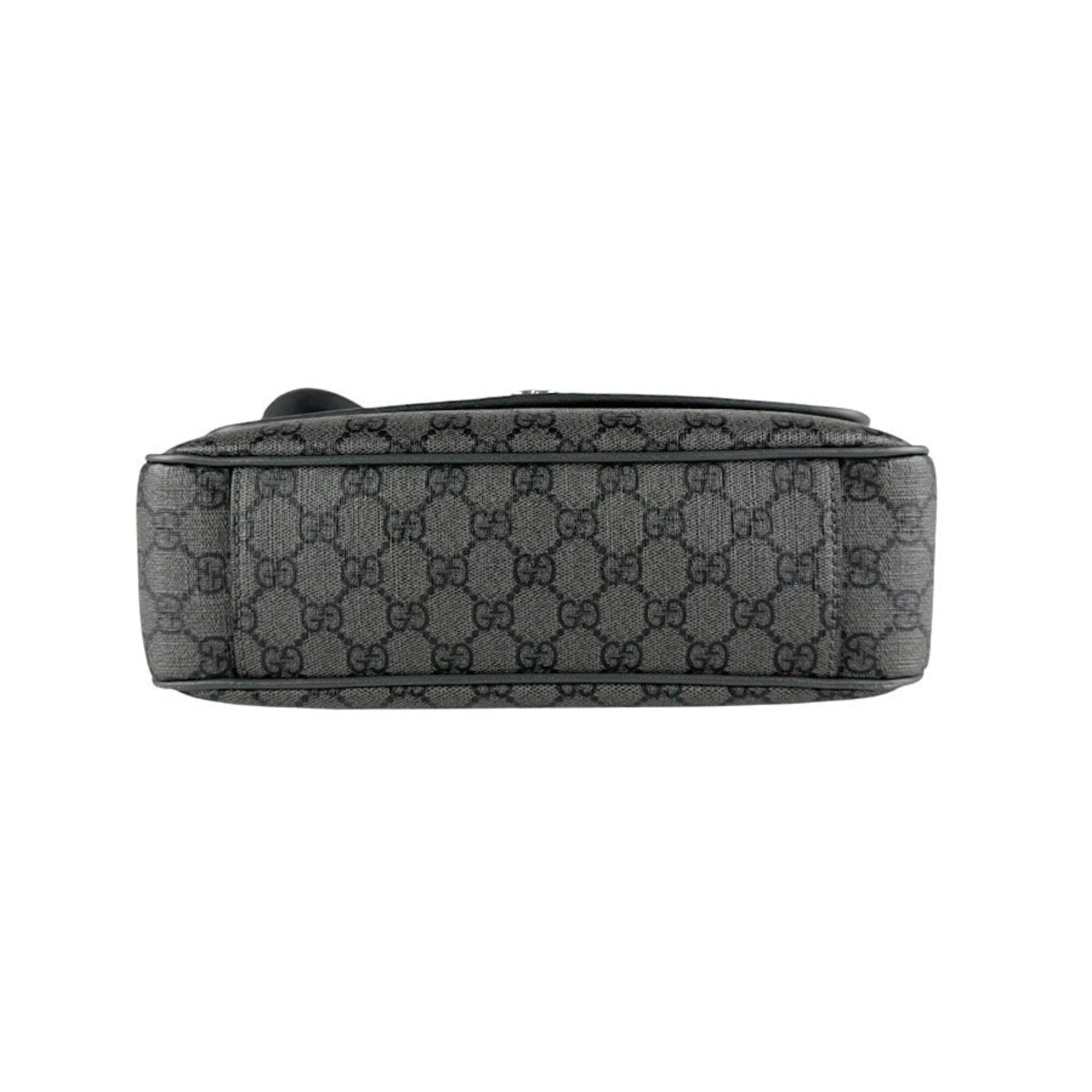 Gucci Gray Gg Supreme Shoulder Bag (Pre-Owned)
