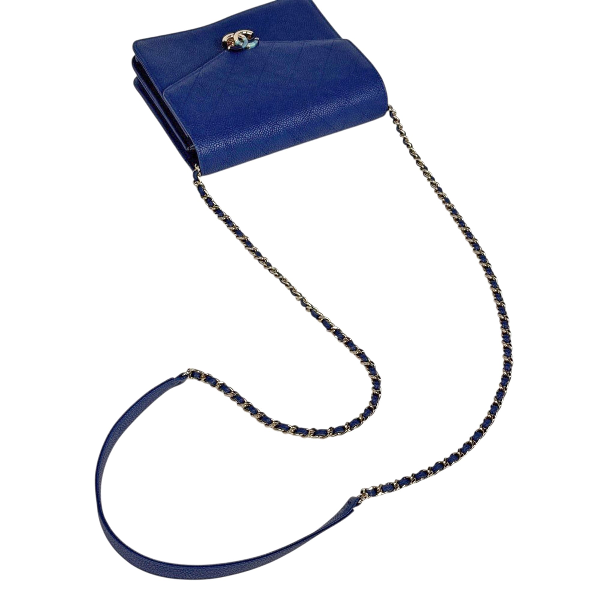 Chanel Blue Grained Calfskin Shoulder Bag (Pre-Owned)