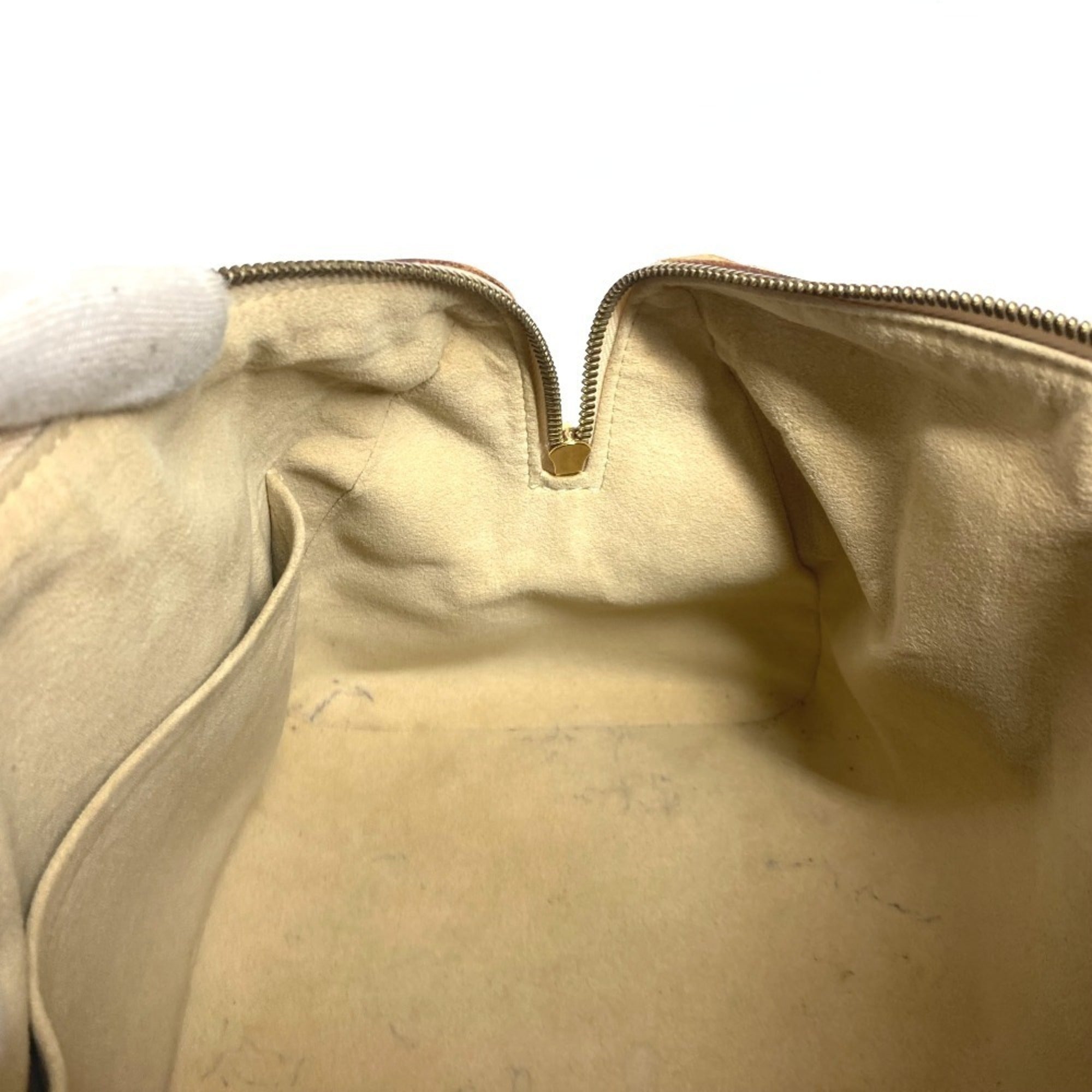 Louis Vuitton White Handbag Tote Bag (Pre-Owned)