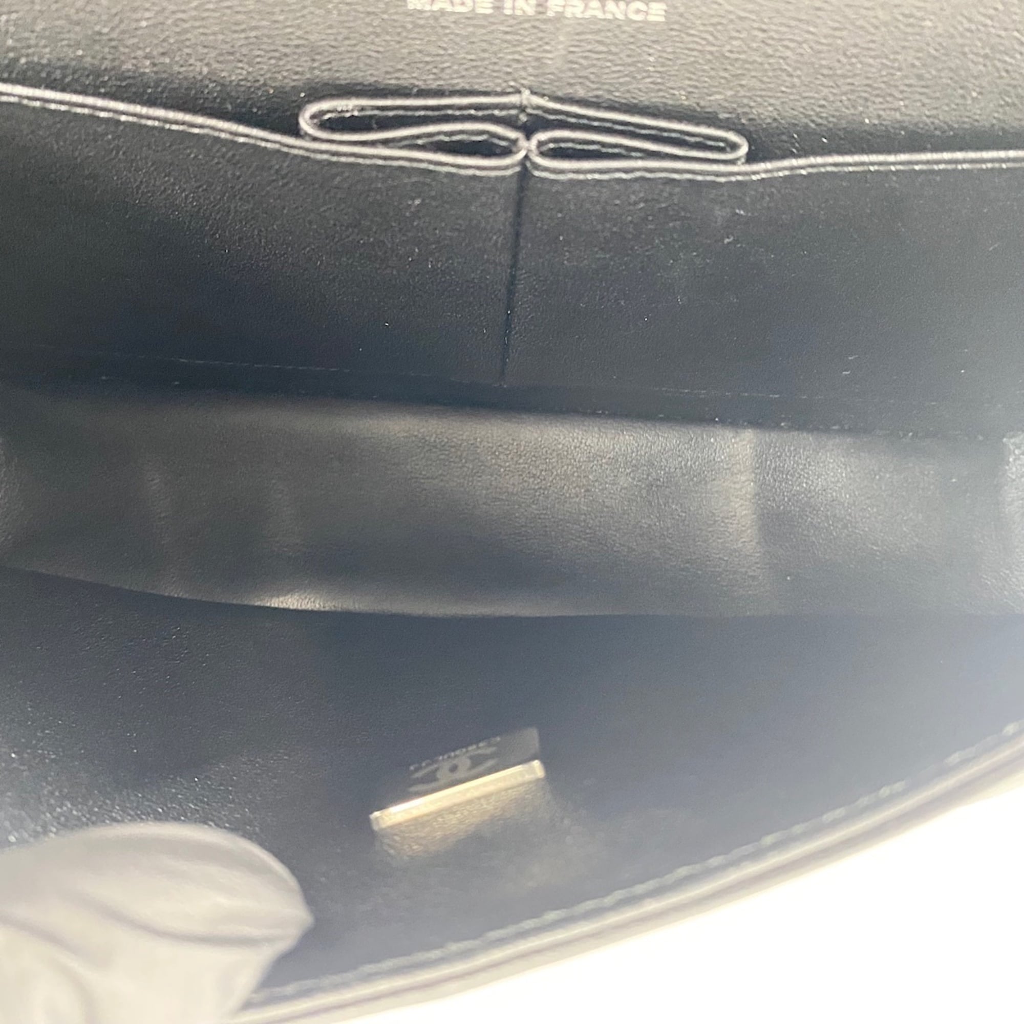 Chanel Matelasse Black Shoulder Bag (Pre-Owned)