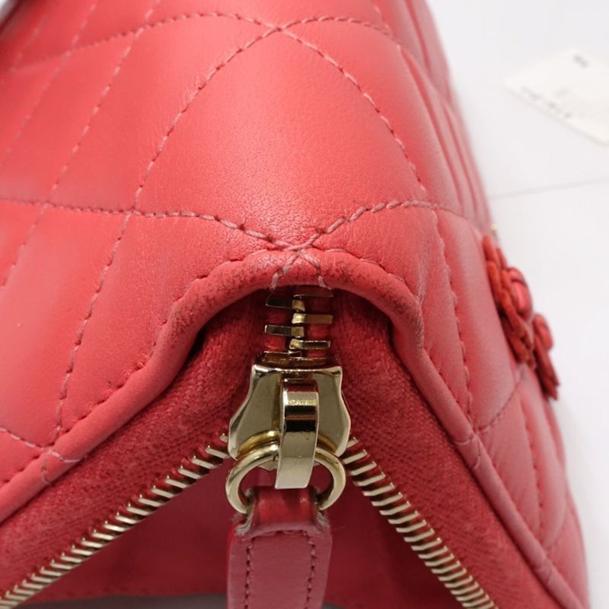 Chanel Pink Leather Long Wallet (Bi-Fold) (Pre-Owned)