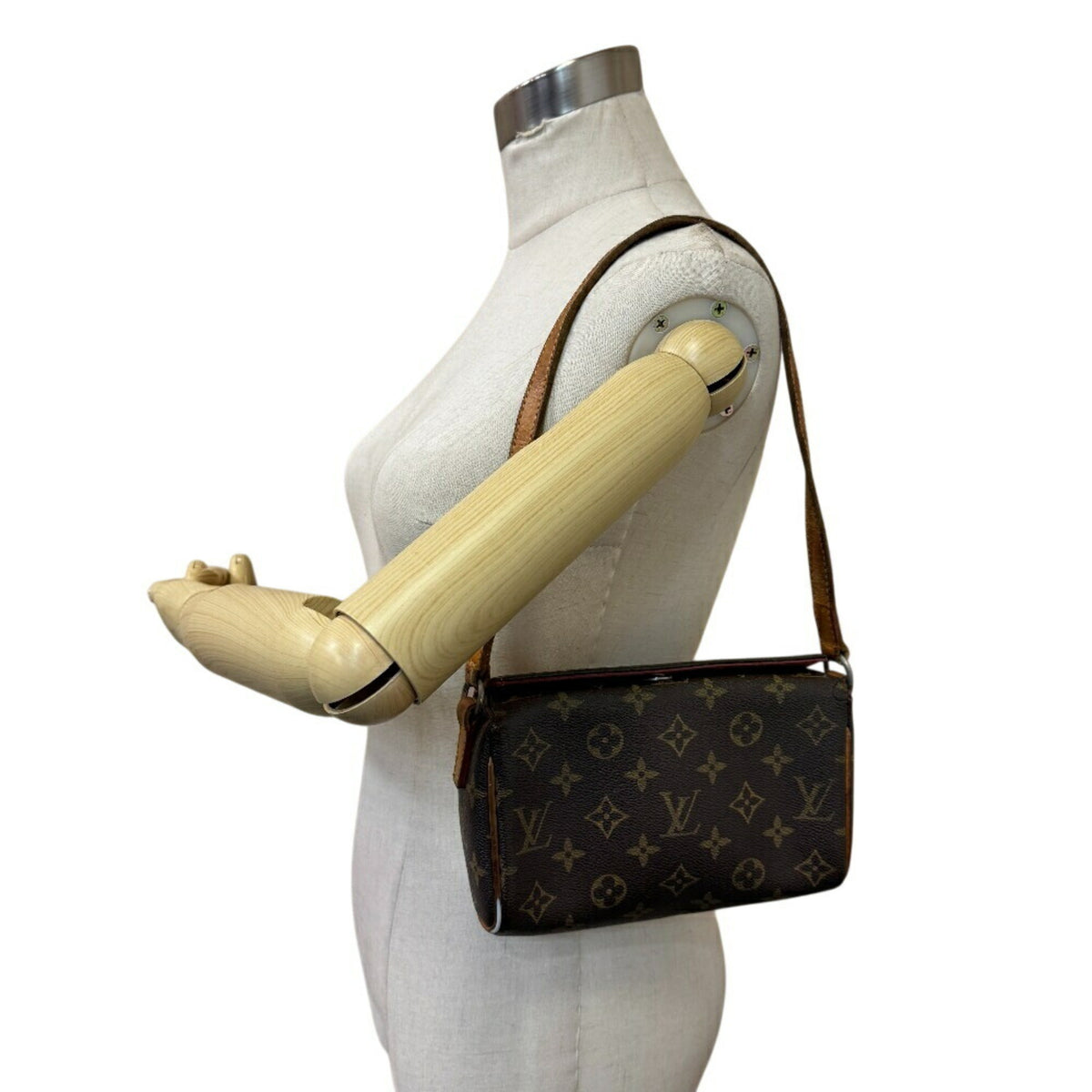 Louis Vuitton Brown Leather Handbag Pouch (Pre-Owned)