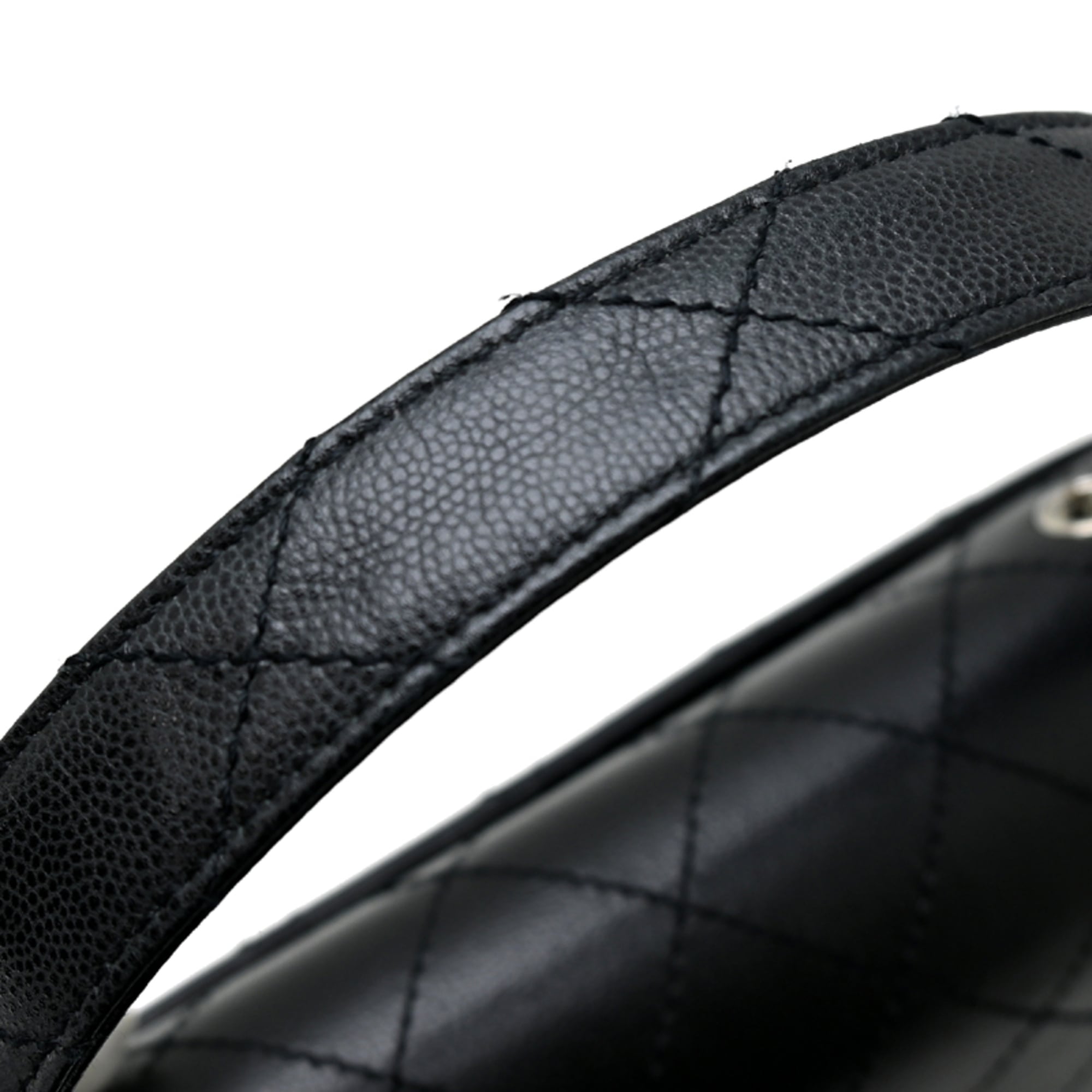 Chanel Grained Calfskin Handbag (Pre-Owned)