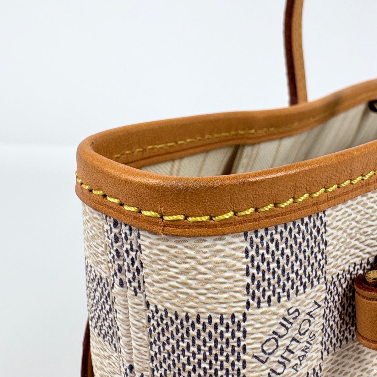 Louis Vuitton White Damier Azur Handbag Tote Bag (Pre-Owned)