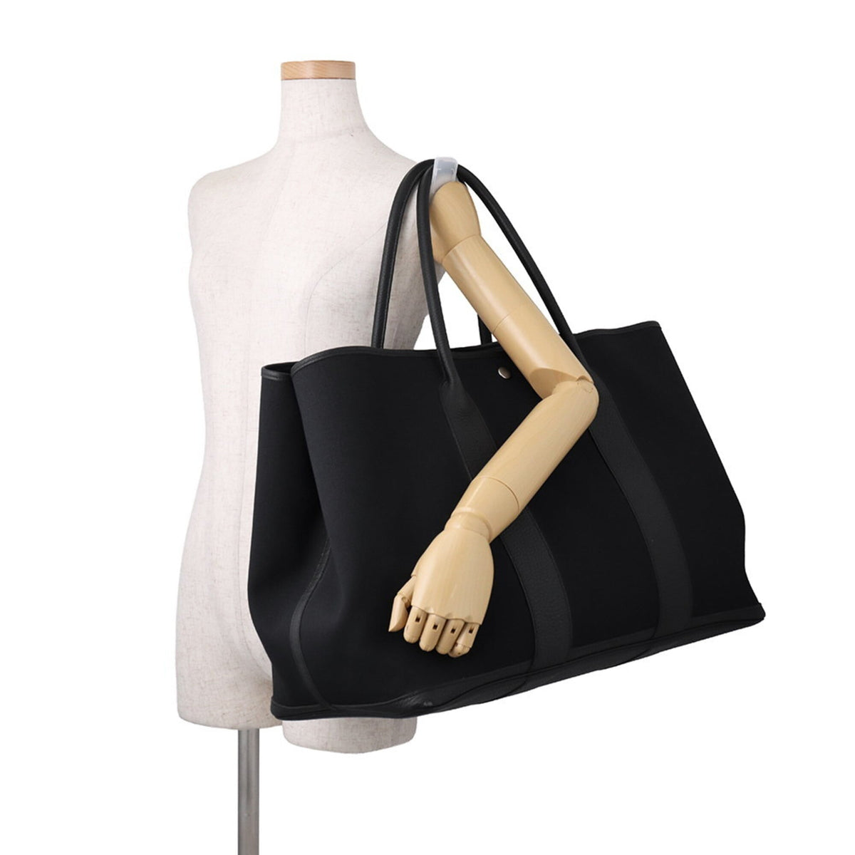 Hermes Garden Black Negonda Leather Handbag Tote Bag (Pre-Owned)