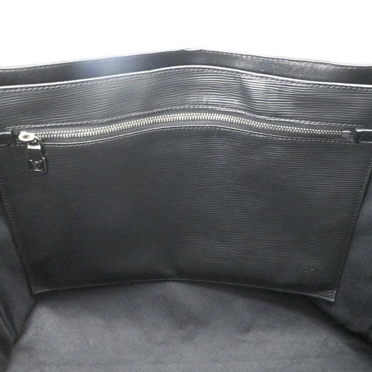 Louis Vuitton Epi Black Epi Leather Handbag Tote Bag (Pre-Owned)