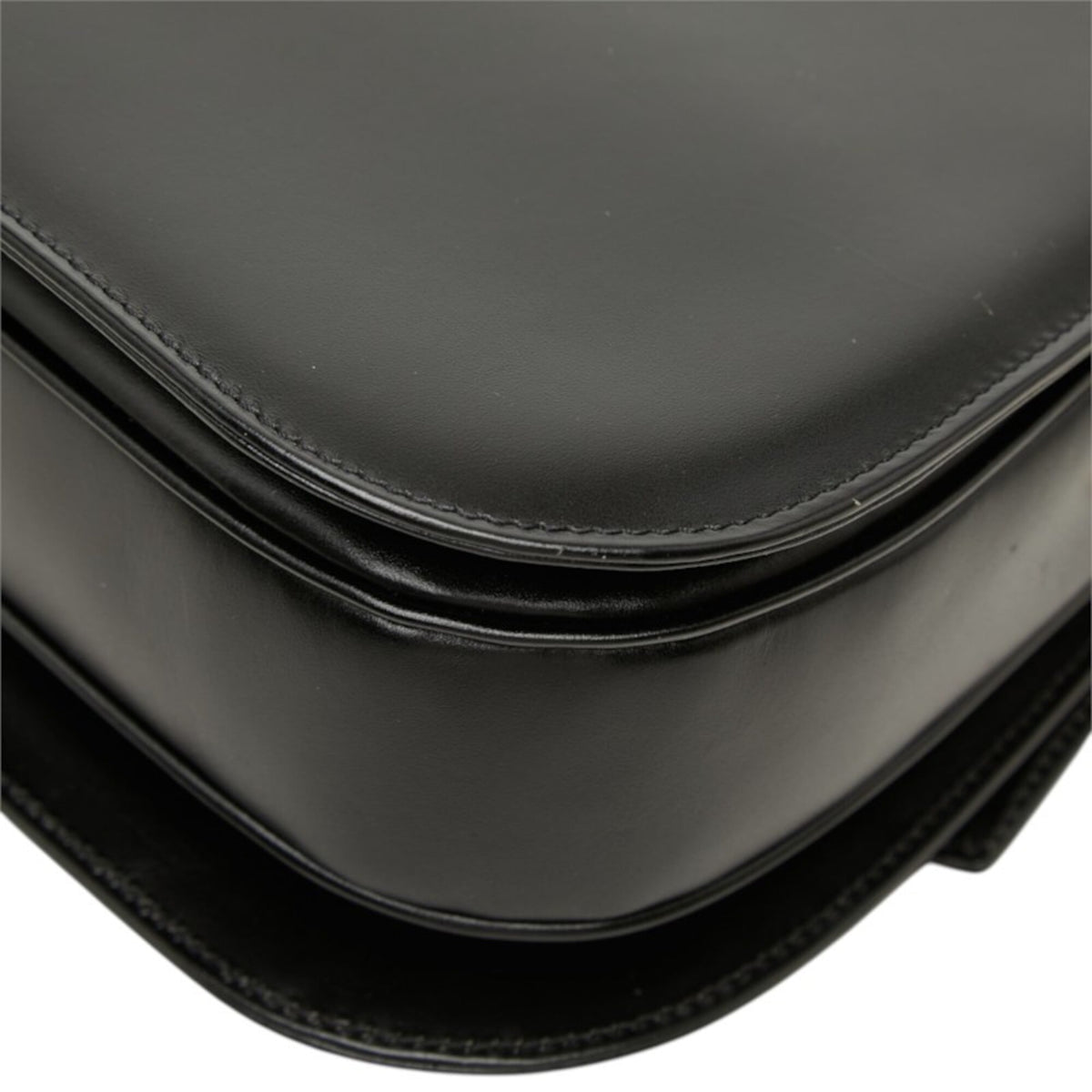 Versace Black Leather Shoulder Bag (Pre-Owned)
