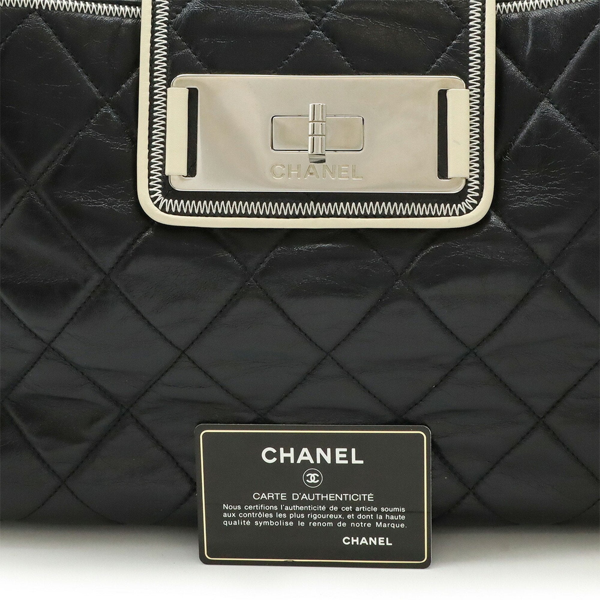 Chanel Black White Leather Tote Bag (Pre-Owned)